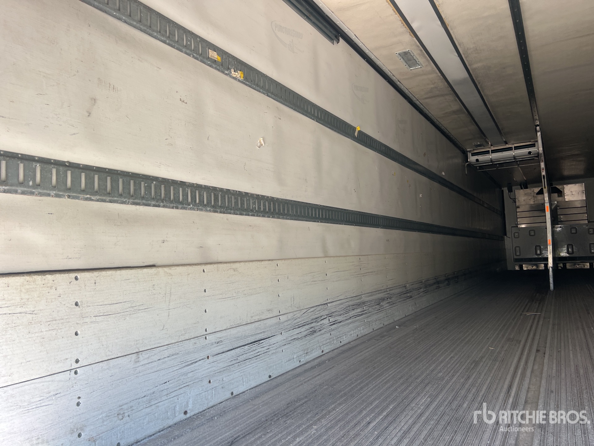 2019 Great Dane 48 ft x 102 in T/A Multi -Temp