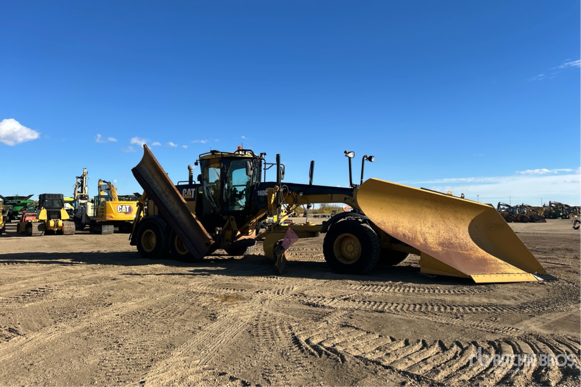 2012 Caterpillar 160M VHP PLUS