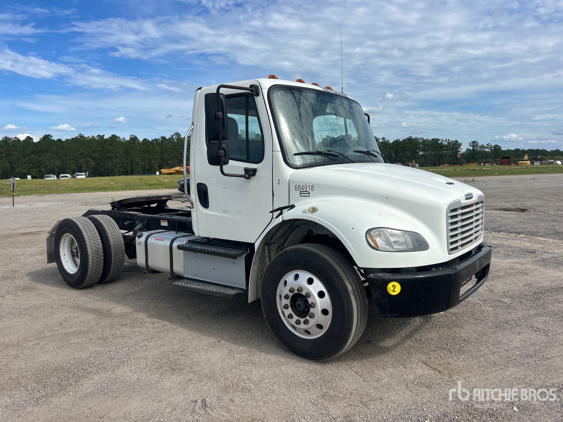 2014 Freightliner M2 106