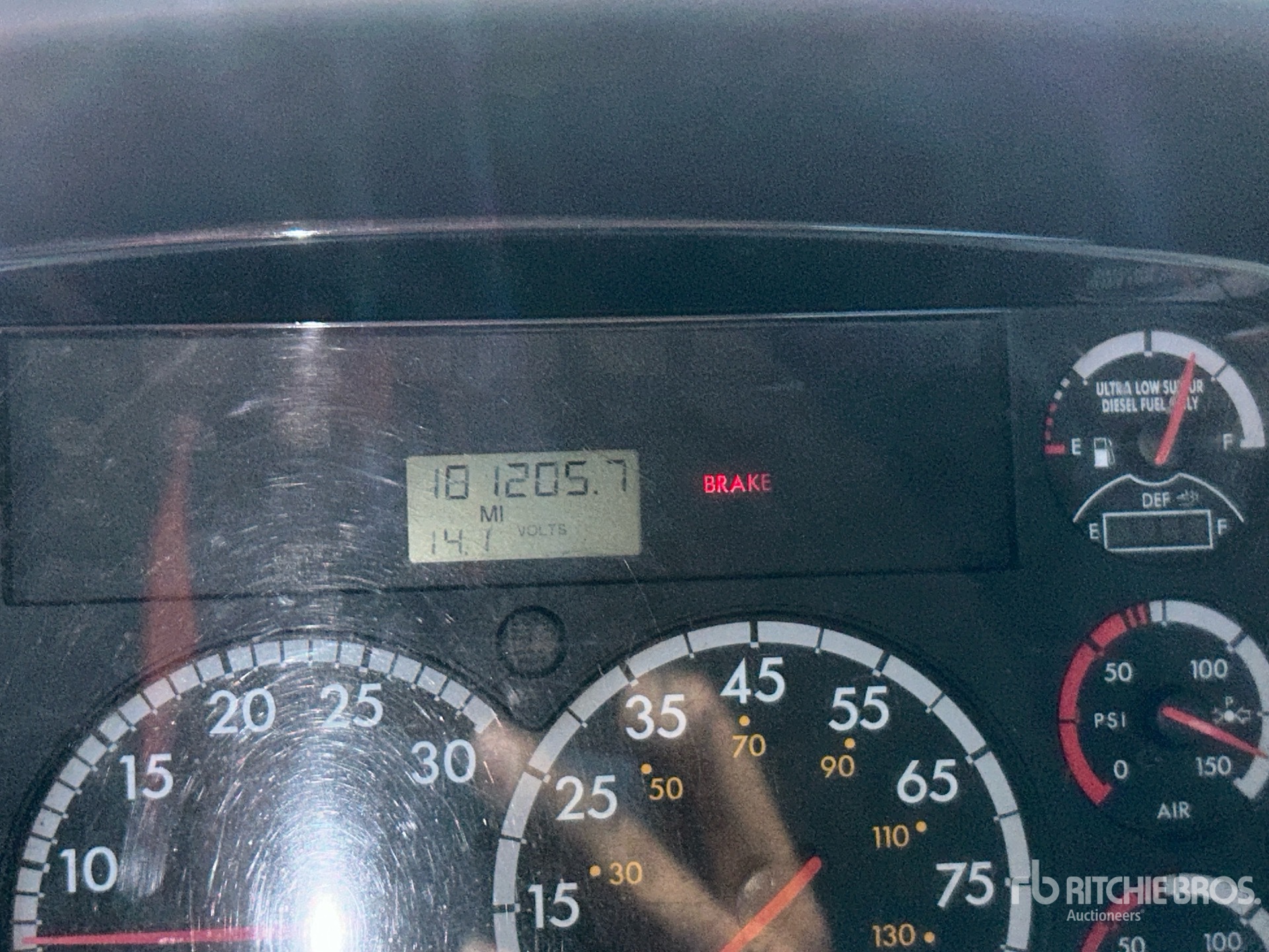 2014 Freightliner M2 106