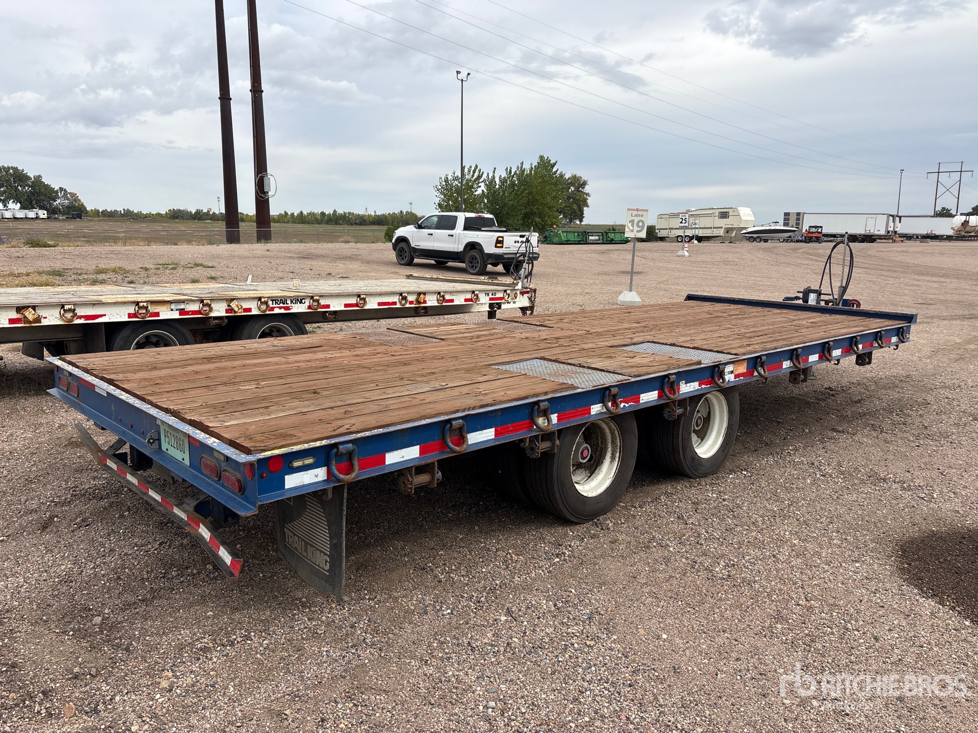 2017 Trail King TK40LP2-24