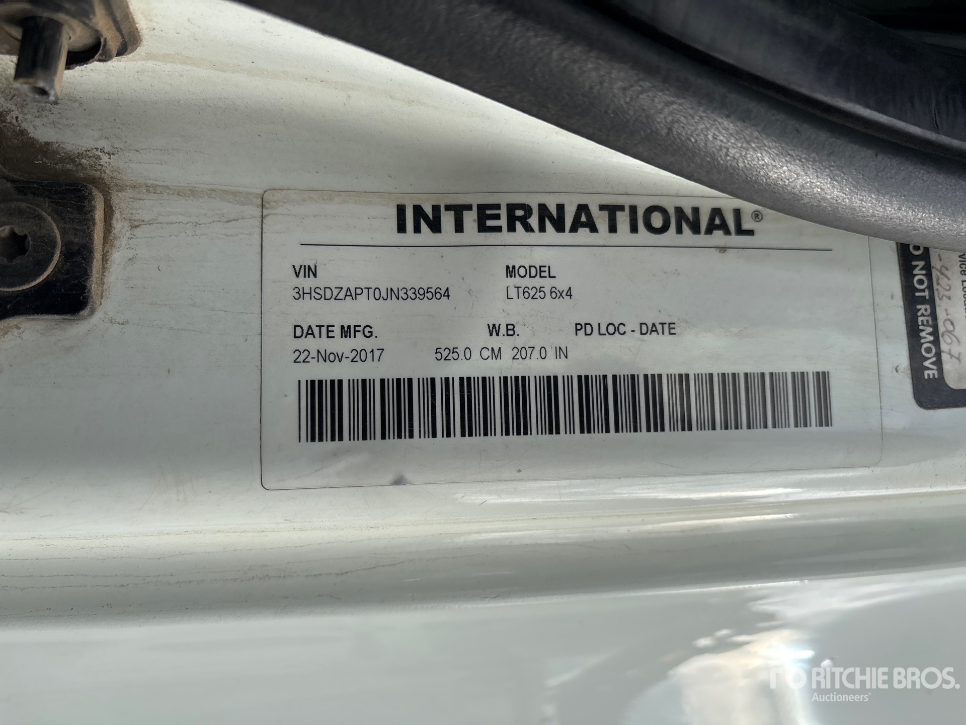 2018 International LT625