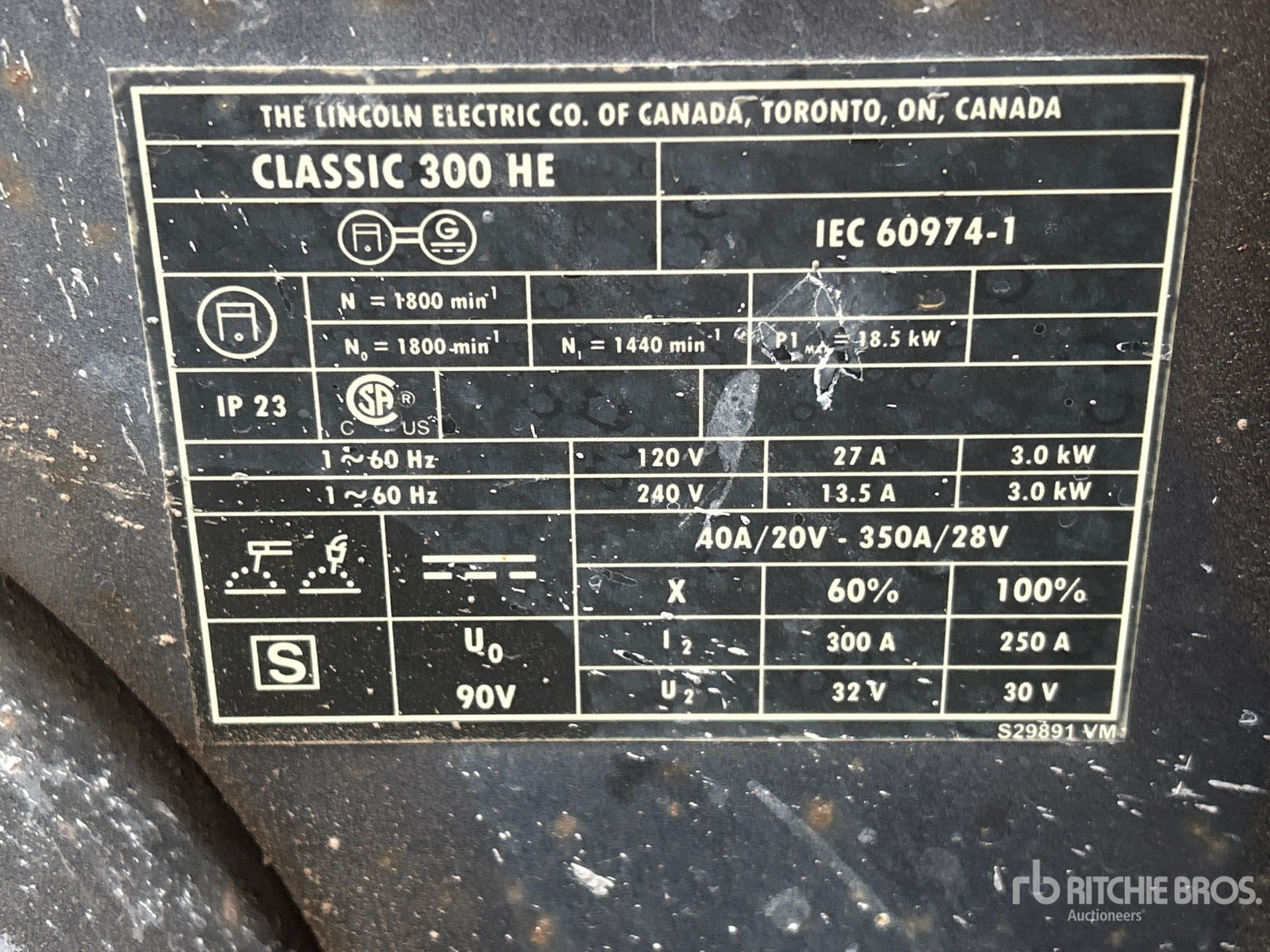 2016 Lincoln CLASSIC 300 HE