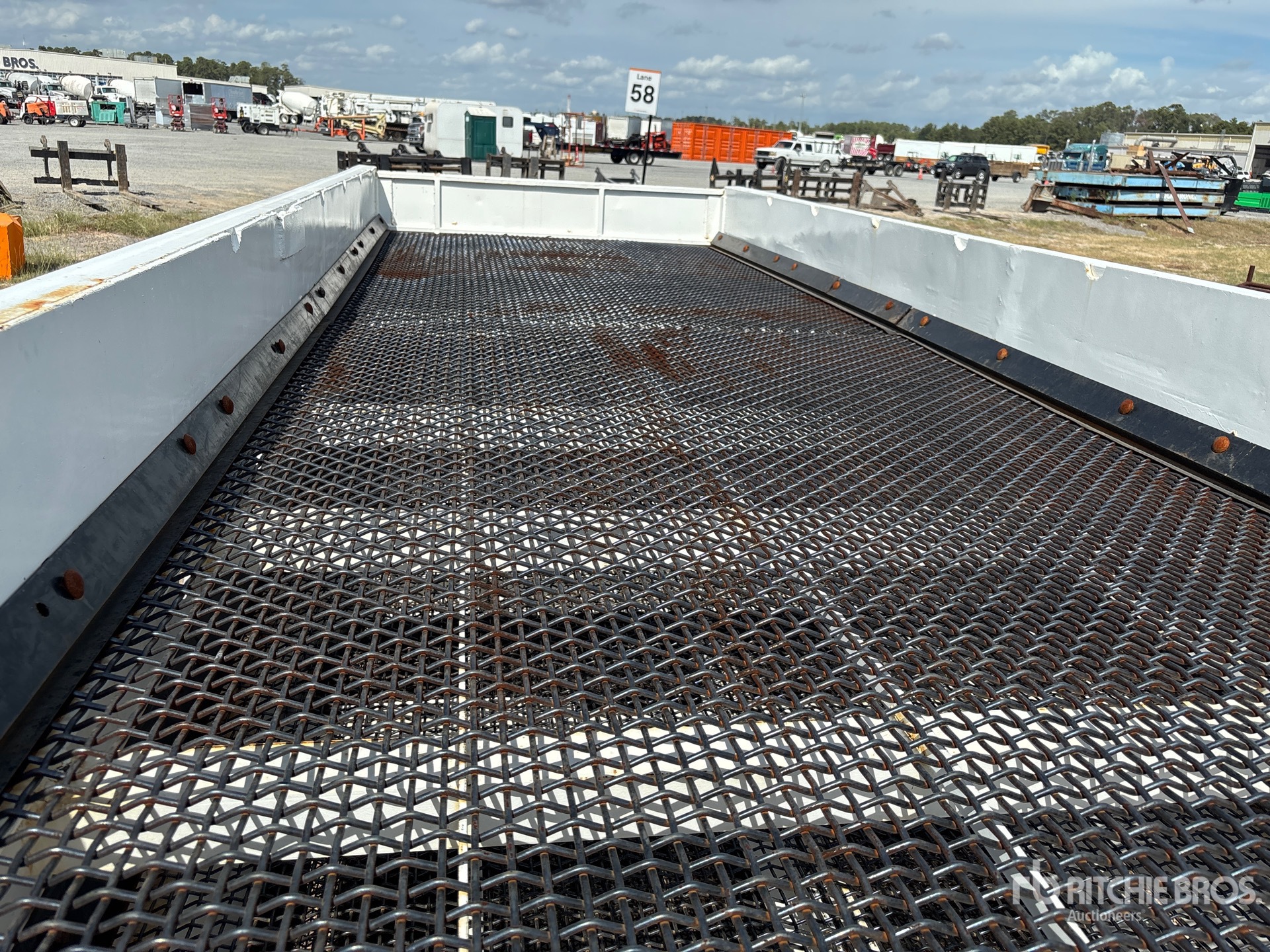 Cedarapids Skid-Mounted Multi-Deck Horizon ...