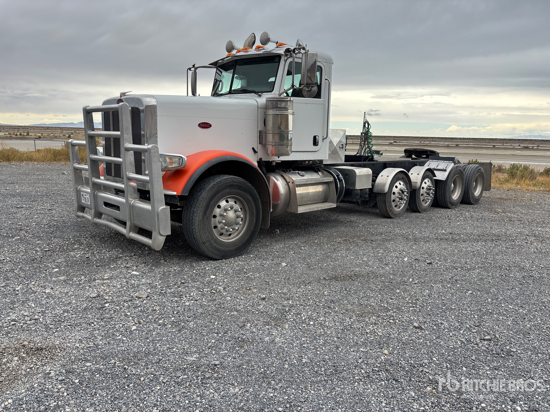 Photo of 2020 Peterbilt 389