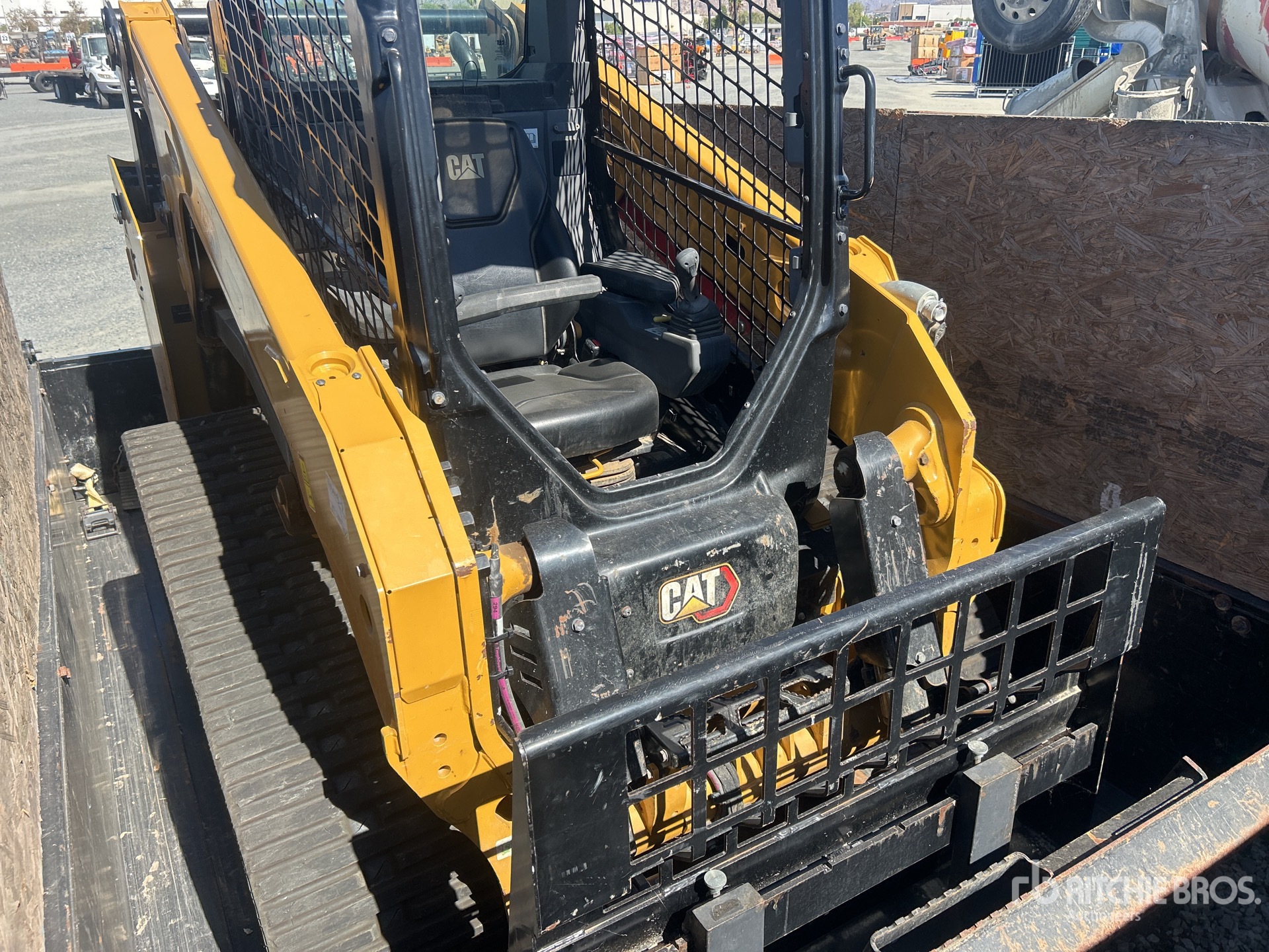 Photo of 2025 Caterpillar 255