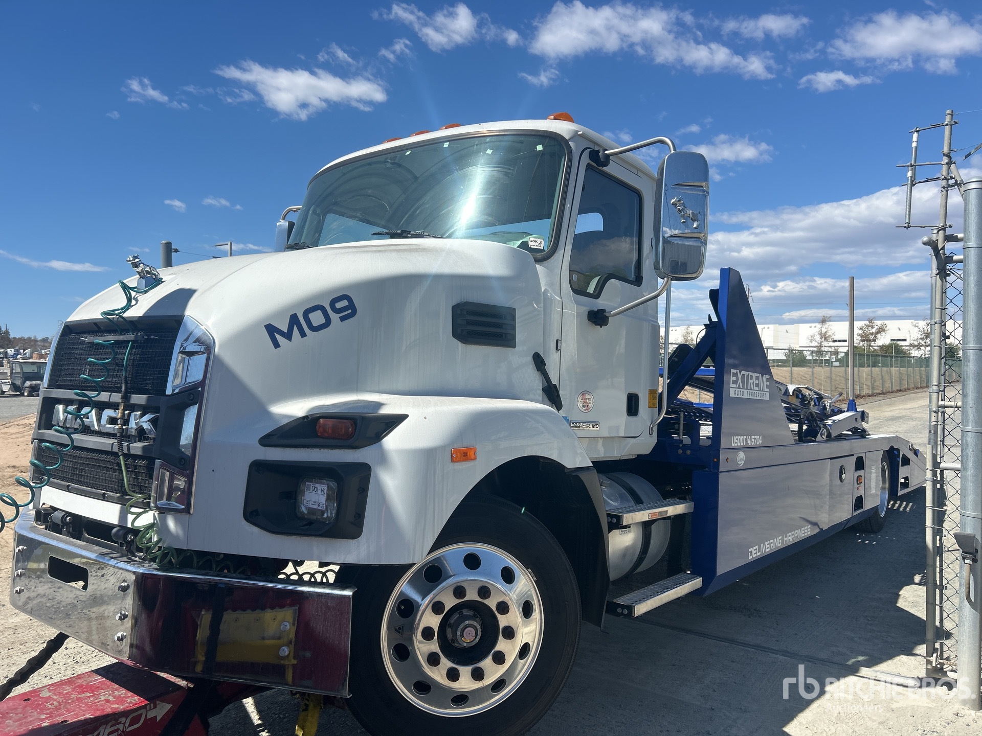 2024 Mack MD 4X2