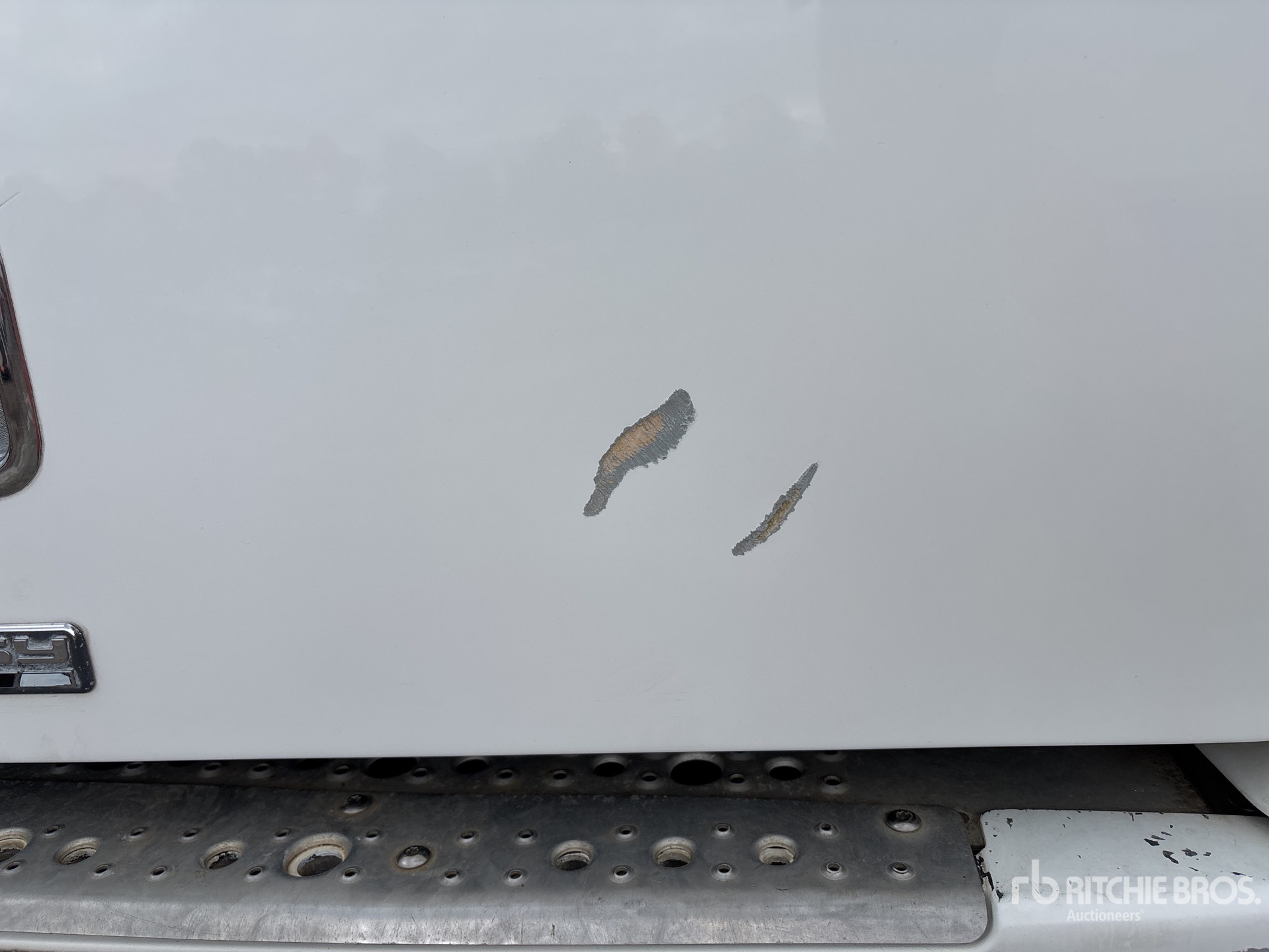 2012 Freightliner Argosy
