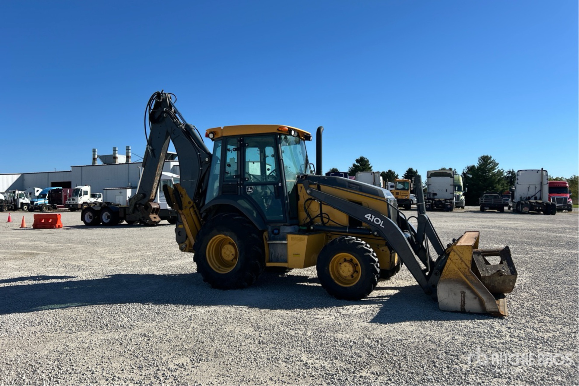 2020 John Deere 410L
