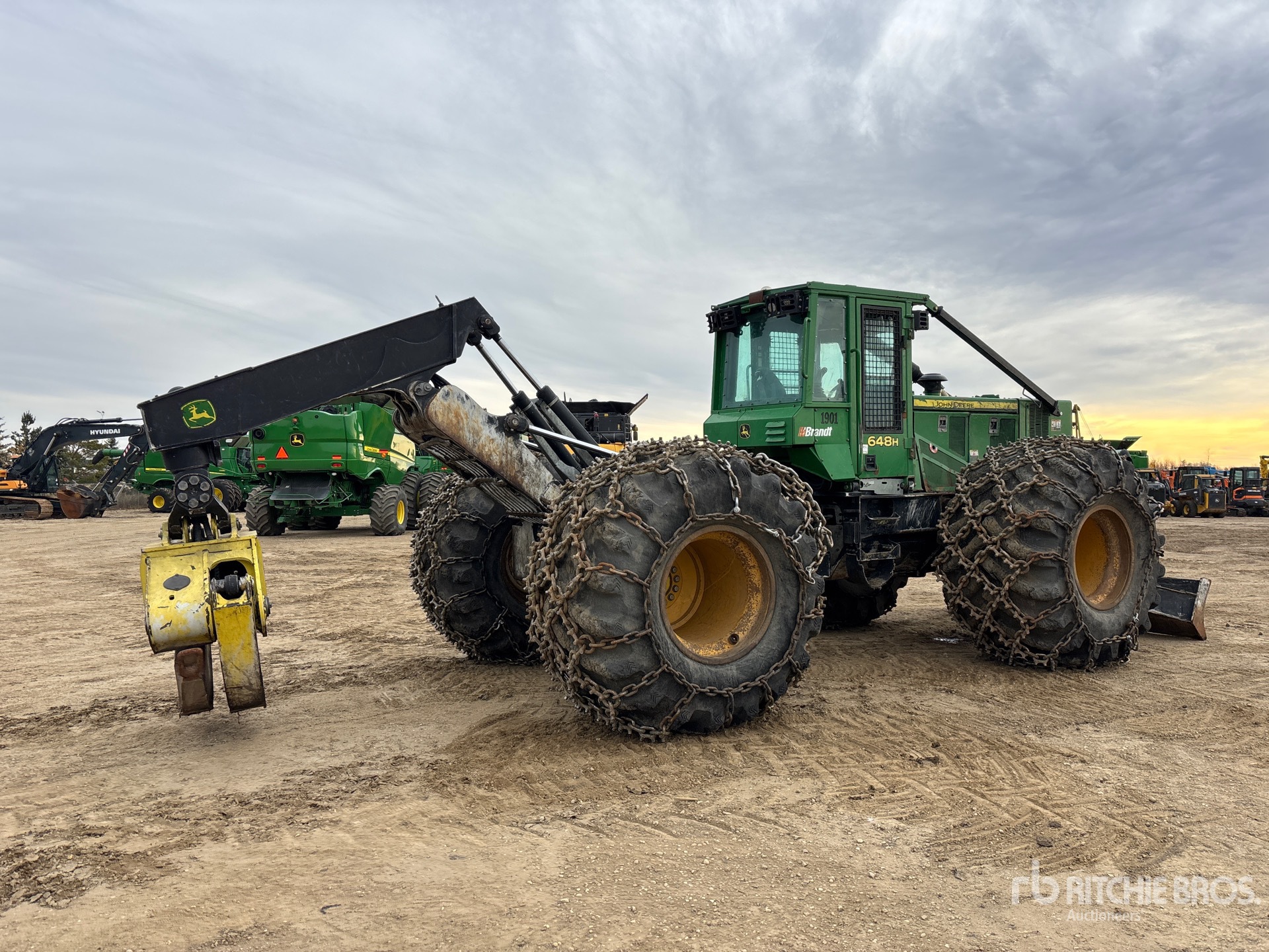 2013 John Deere 648H