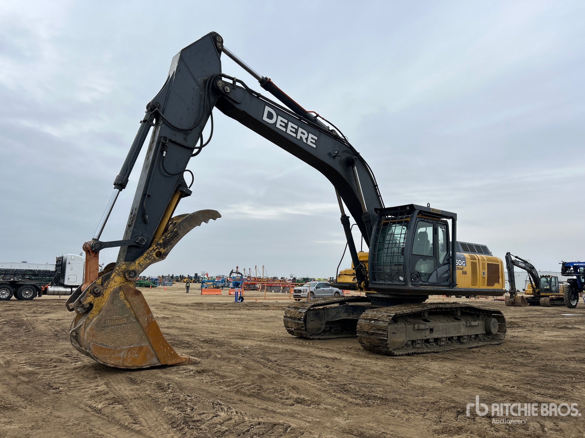 2013 John Deere 350G LC