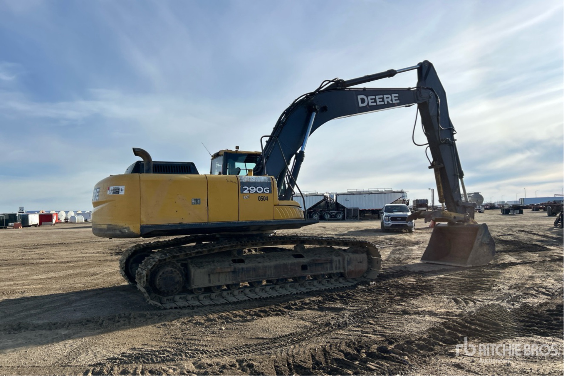 2011 John Deere 290GLC