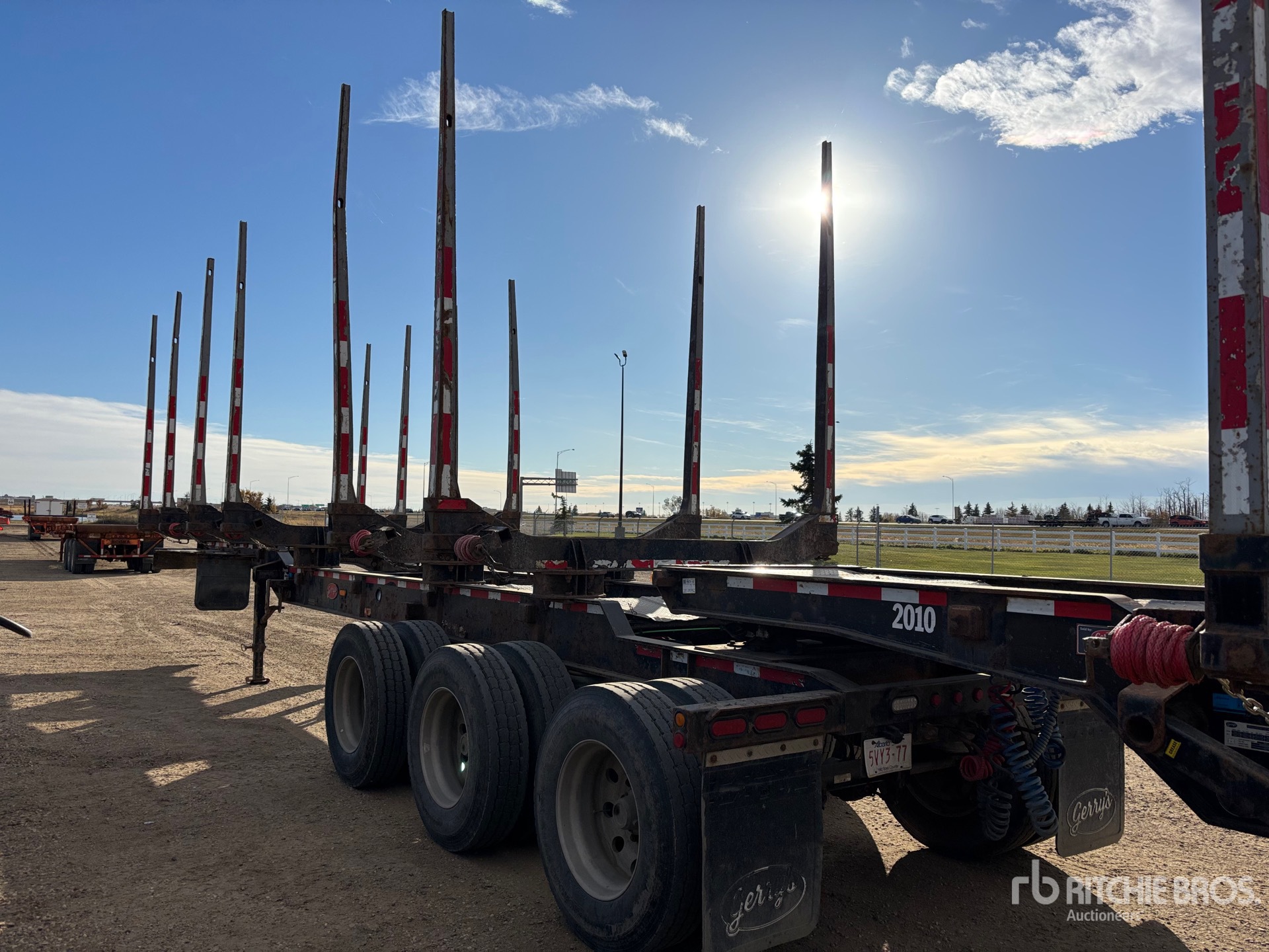 2020 Gerrys 35 ft Tri/A Super B-Train Lead  ...