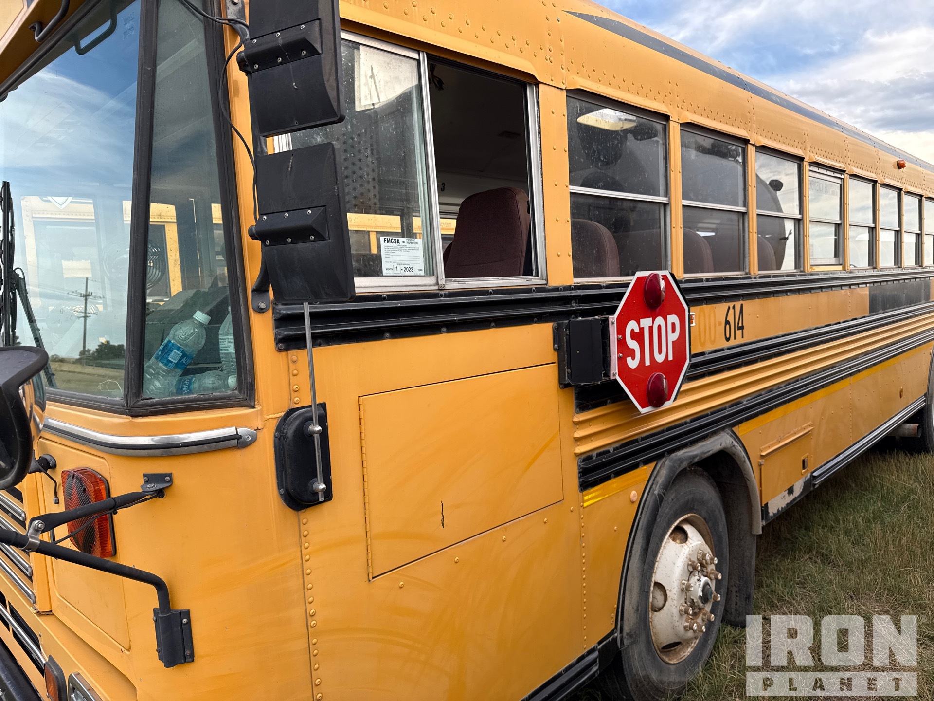 2000 Bluebird 4X2 37-SEAT SCHOOL