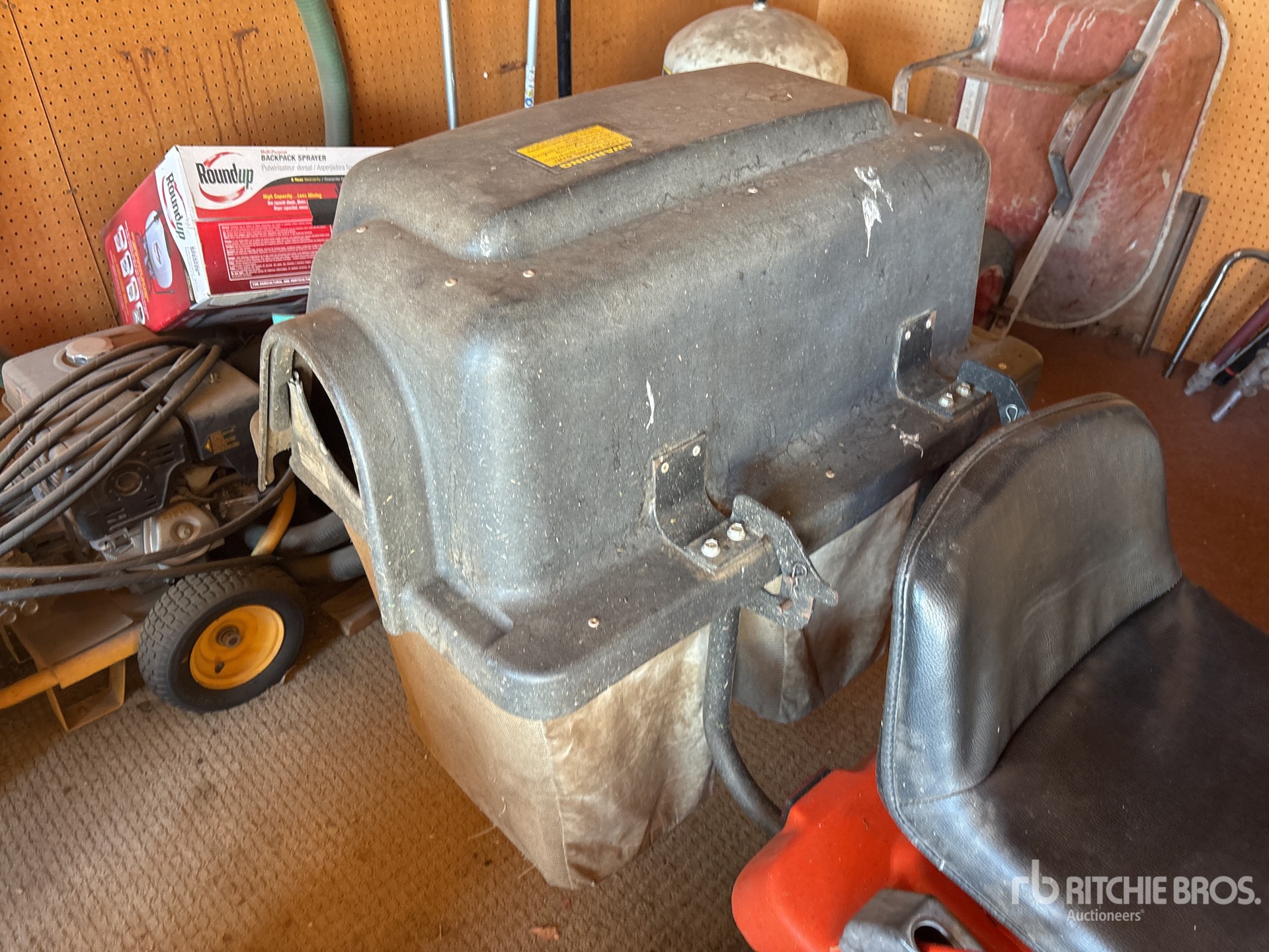 Kubota T1400H