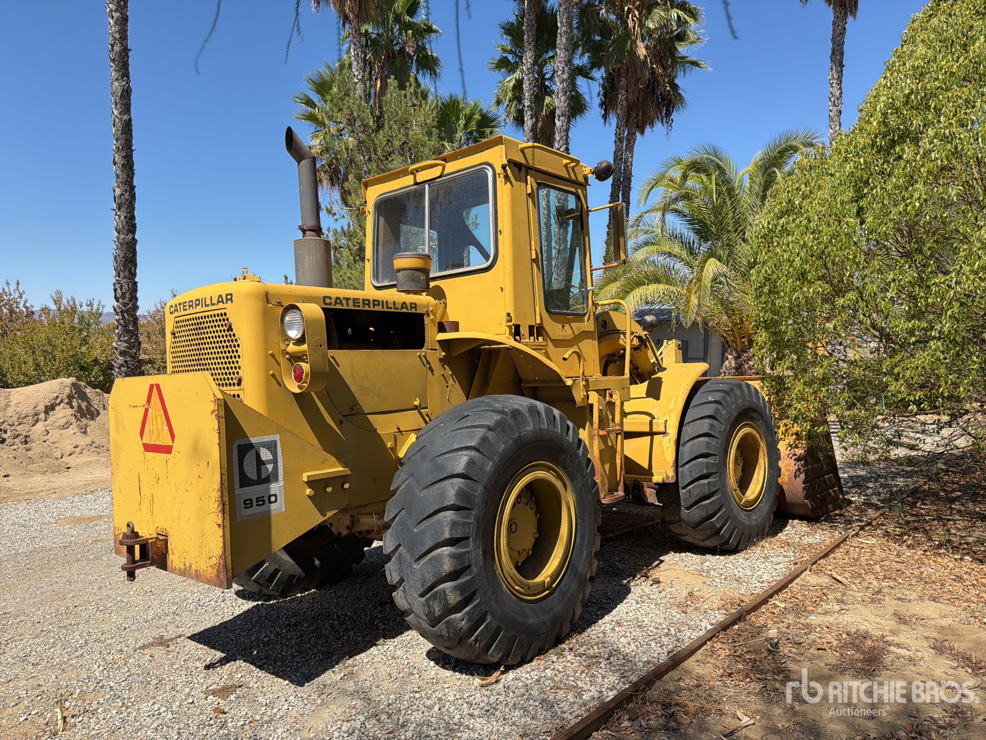 1977 Caterpillar 950