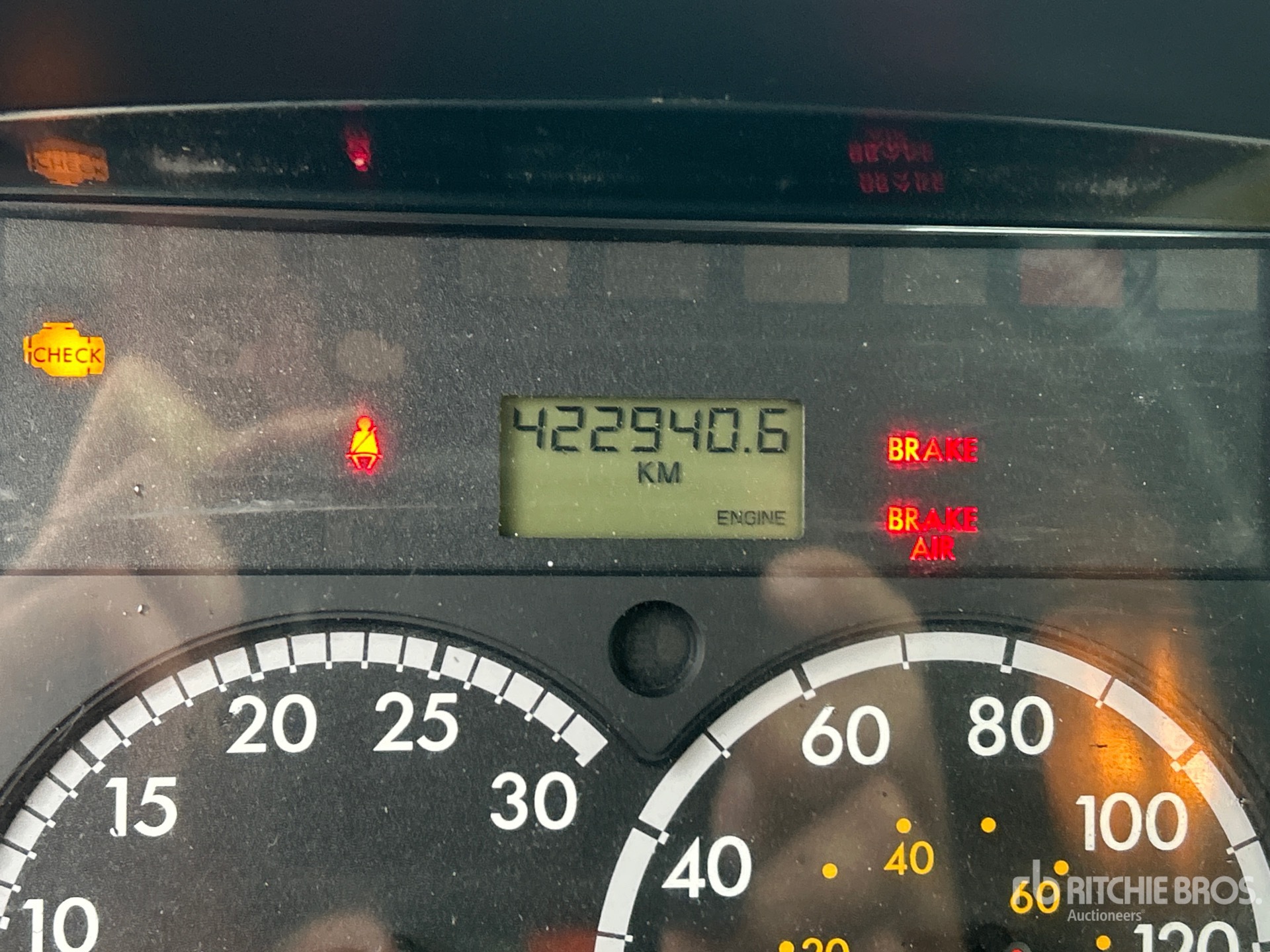 2013 Freightliner M2 106