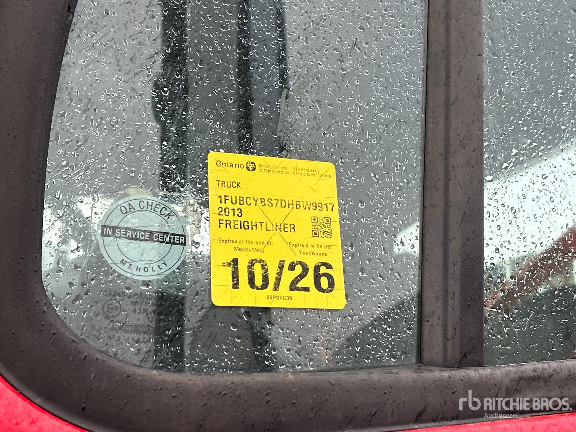 2013 Freightliner M2 106