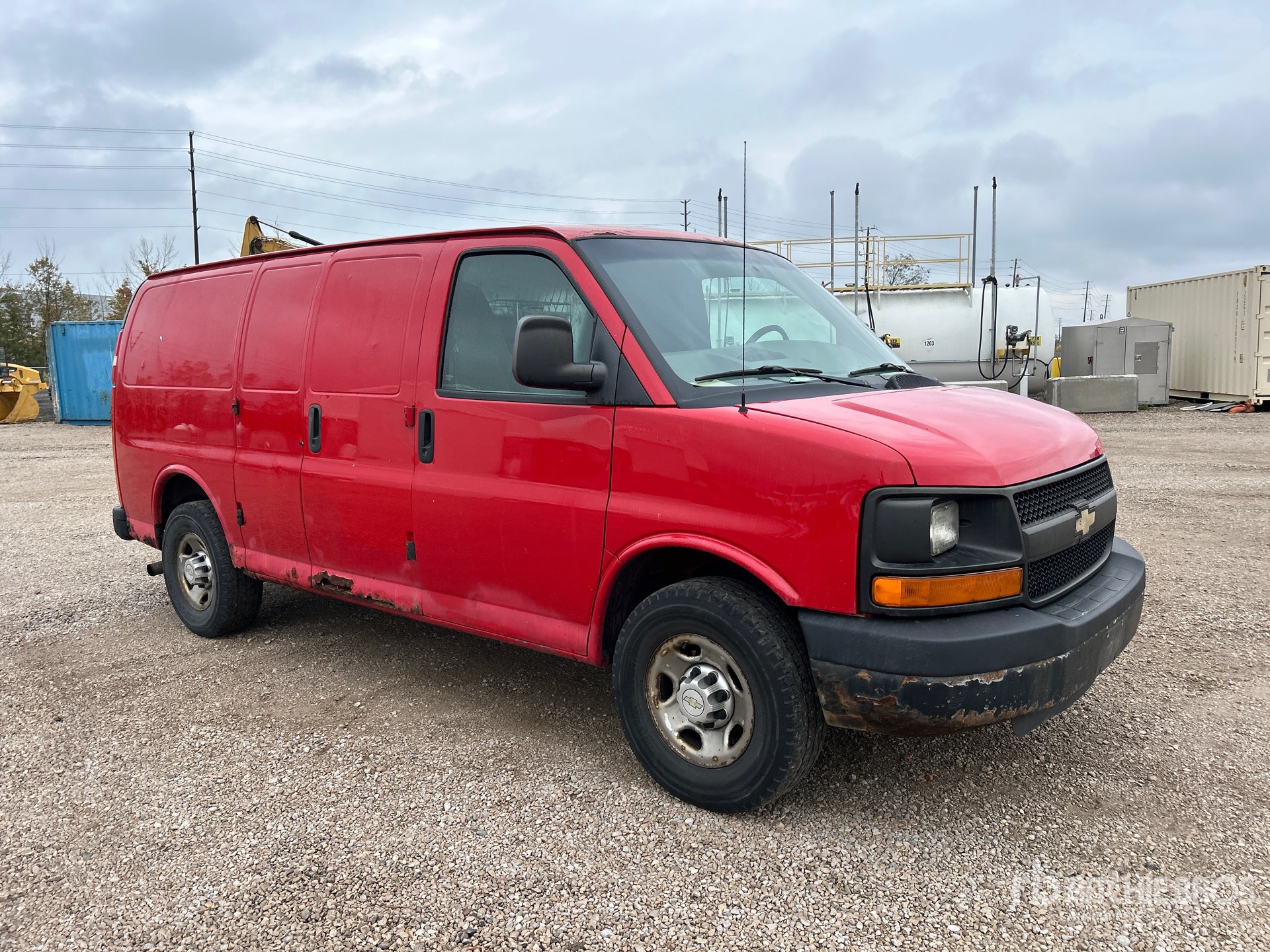 2011 Chevrolet EXPRESS 2500
