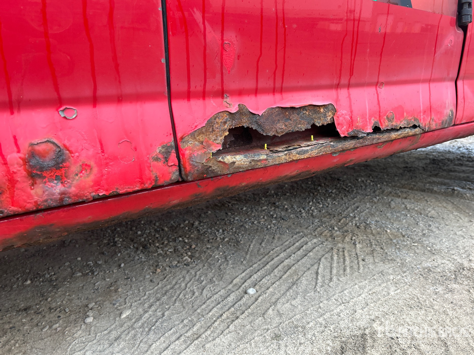 2011 Chevrolet EXPRESS 2500