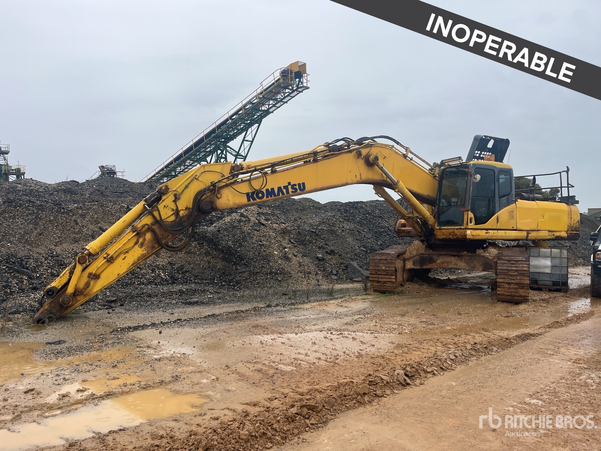 Photo of 2006 Komatsu PC400LC-7