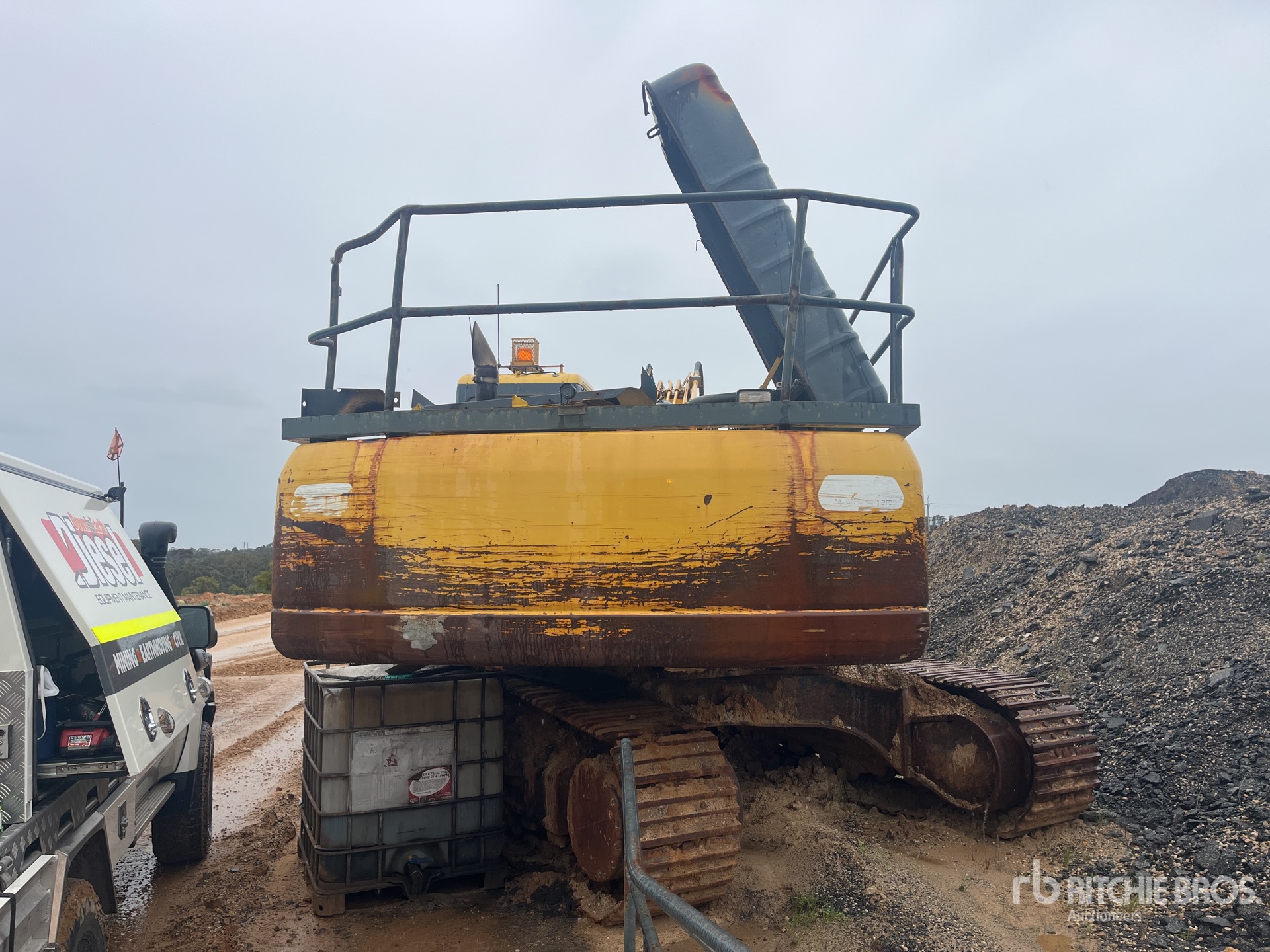 2006 Komatsu PC400LC-7