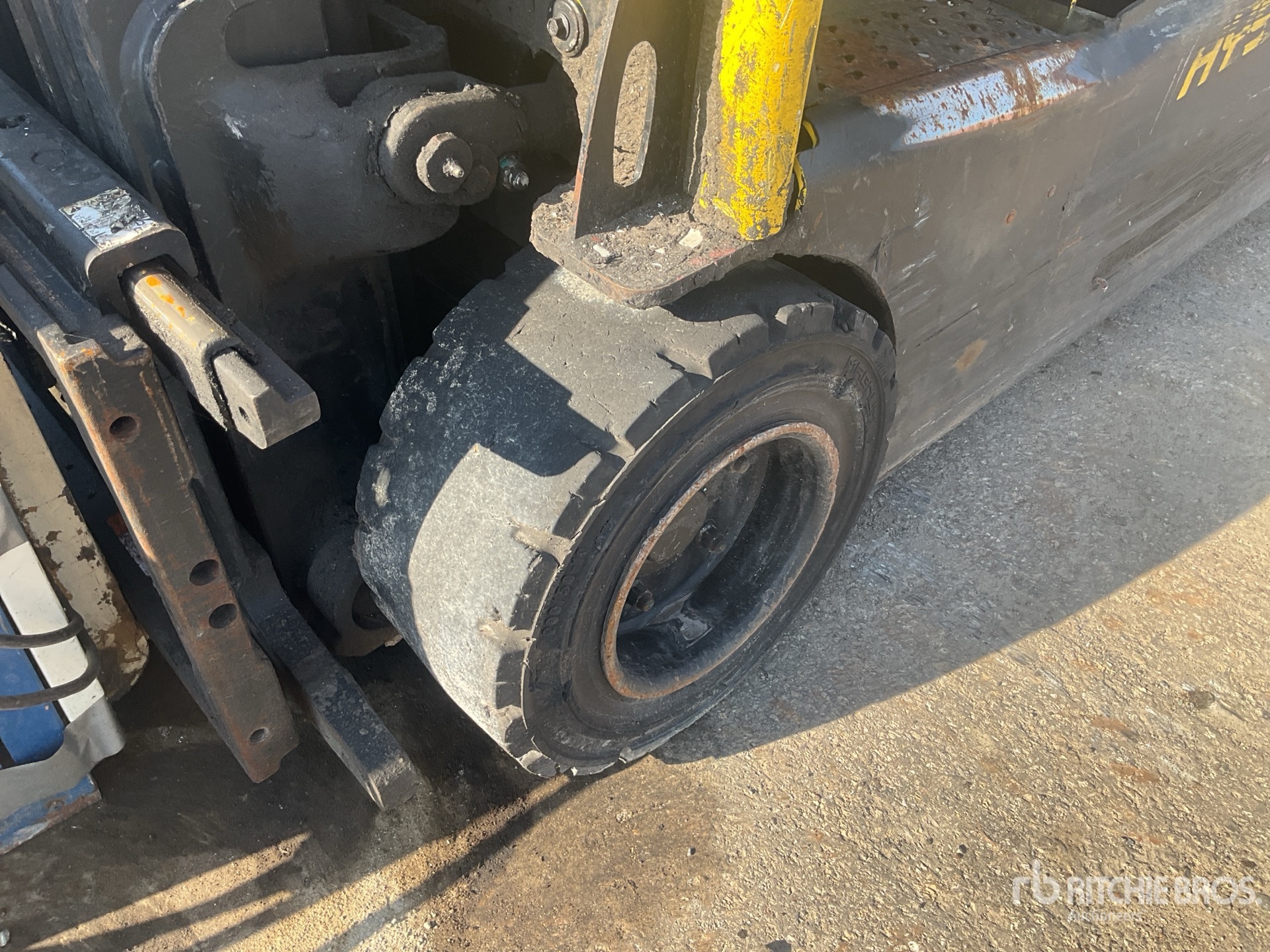 2015 Hyster J1.8XNT LWB
