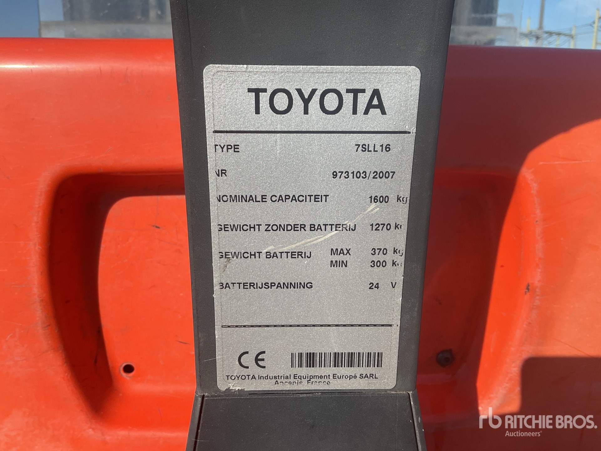 2007 Toyota 7SLL16