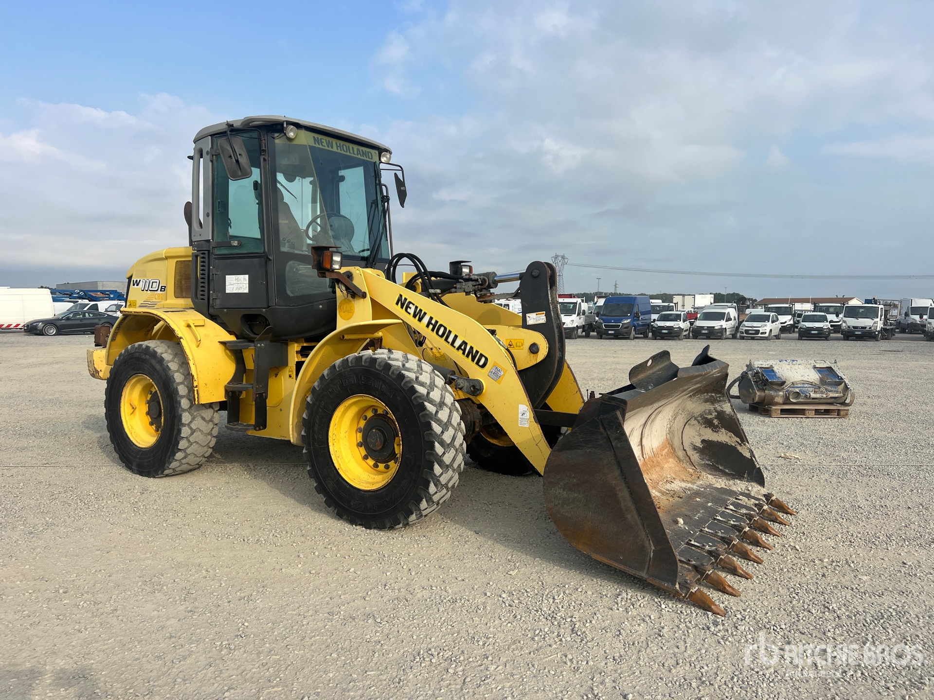 2008 New Holland W110B