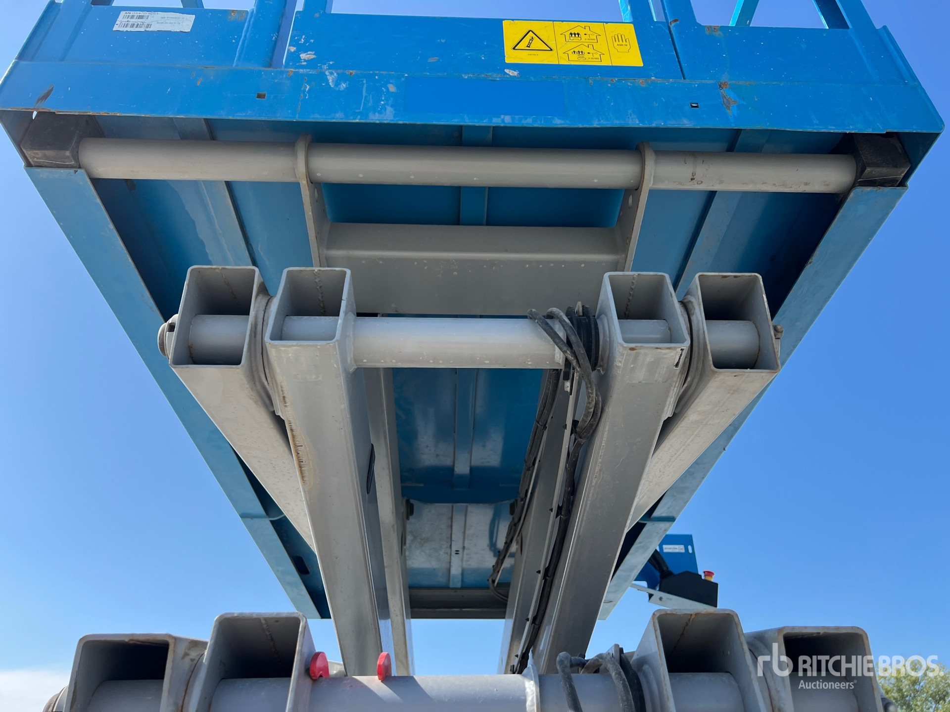 2019 Genie GS-4047