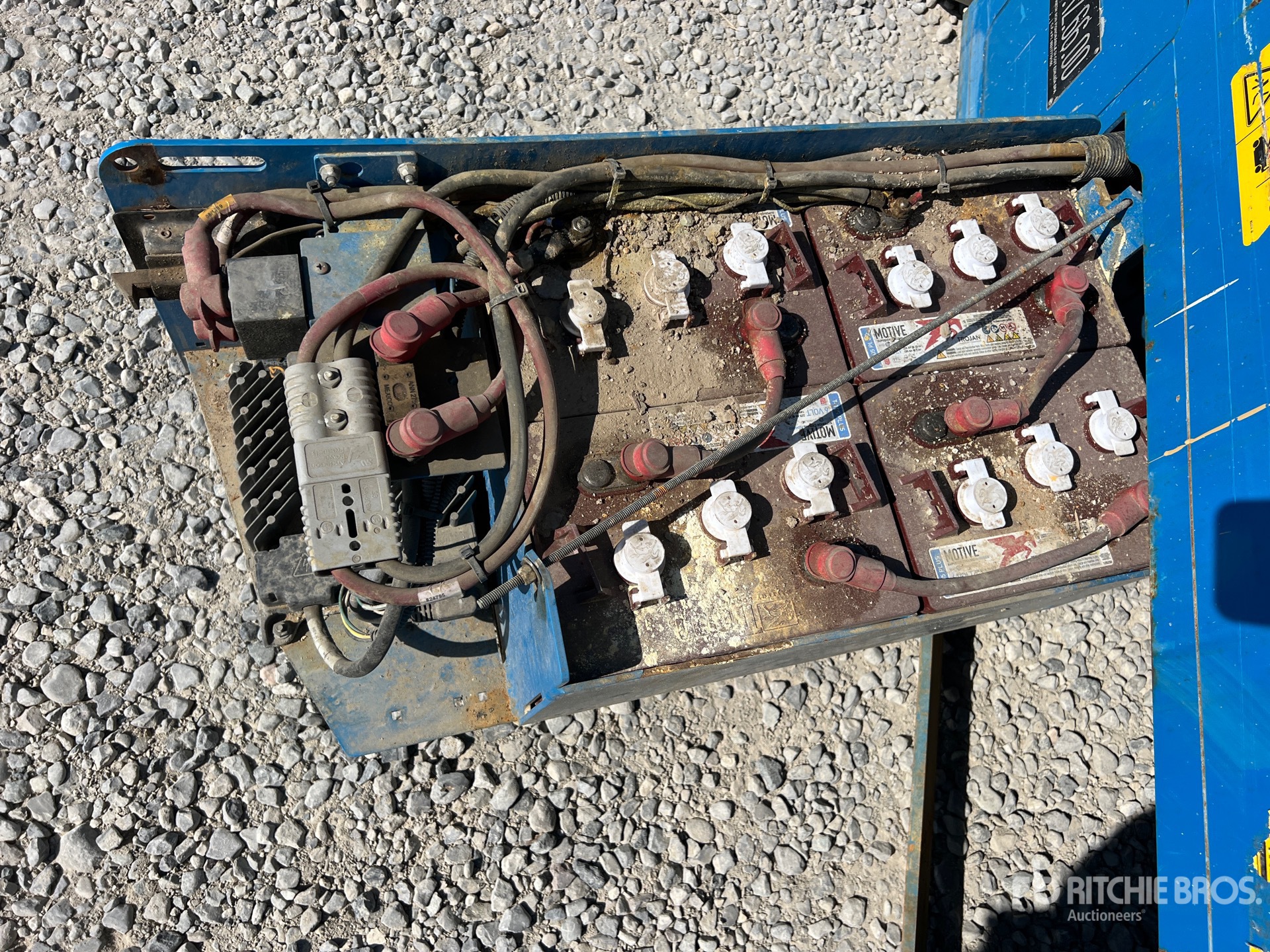 2019 Genie GS-3246