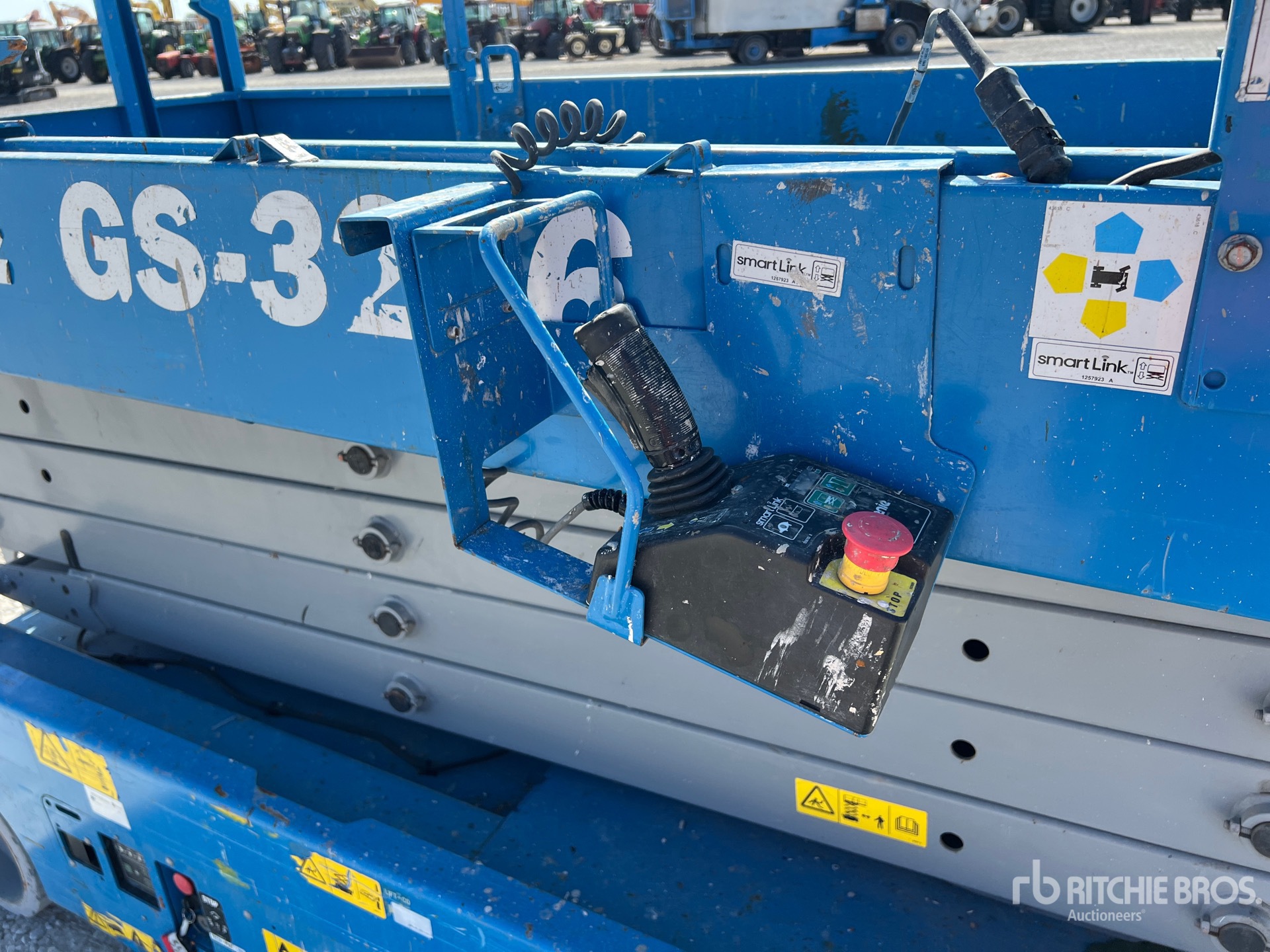 2019 Genie GS-3246