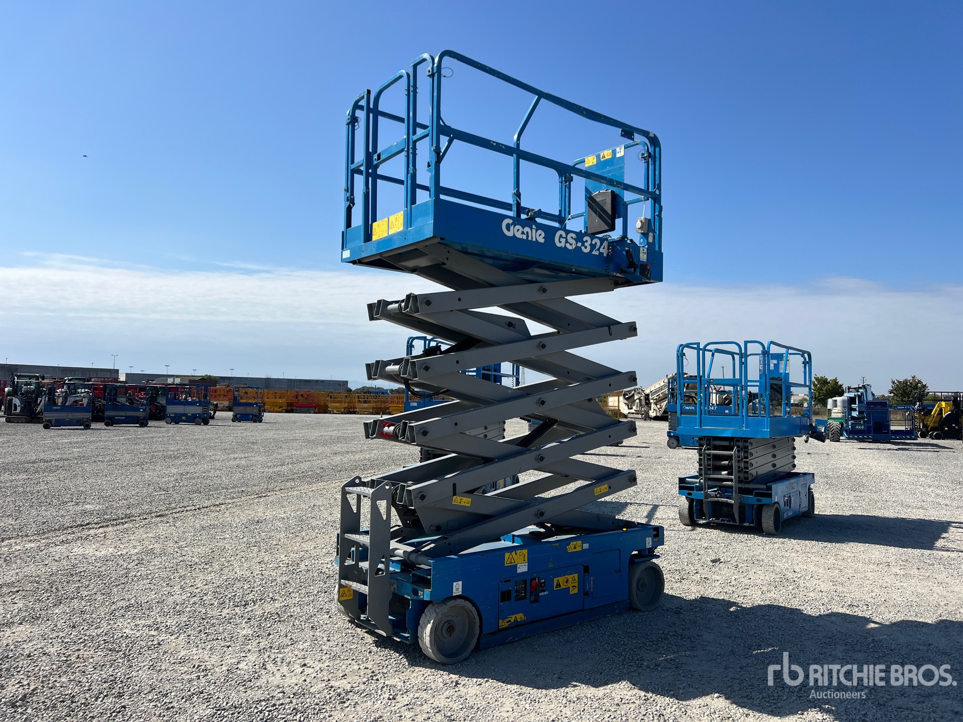 2019 Genie GS-3246