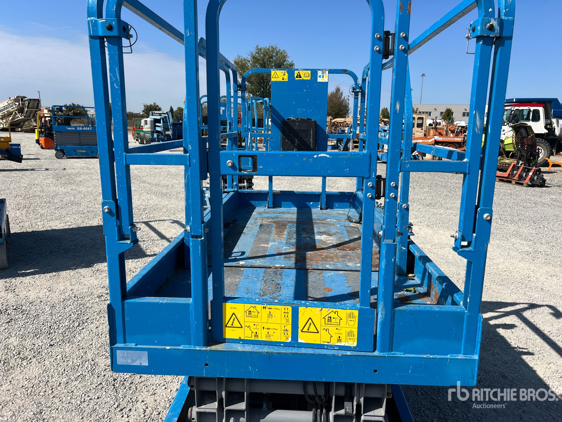 2019 Genie GS-3246