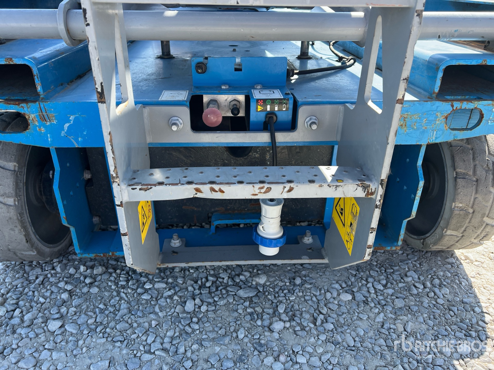2019 Genie GS-4047