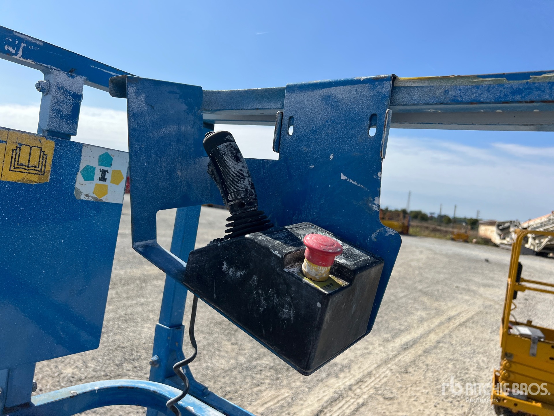 2019 Genie GS-1932