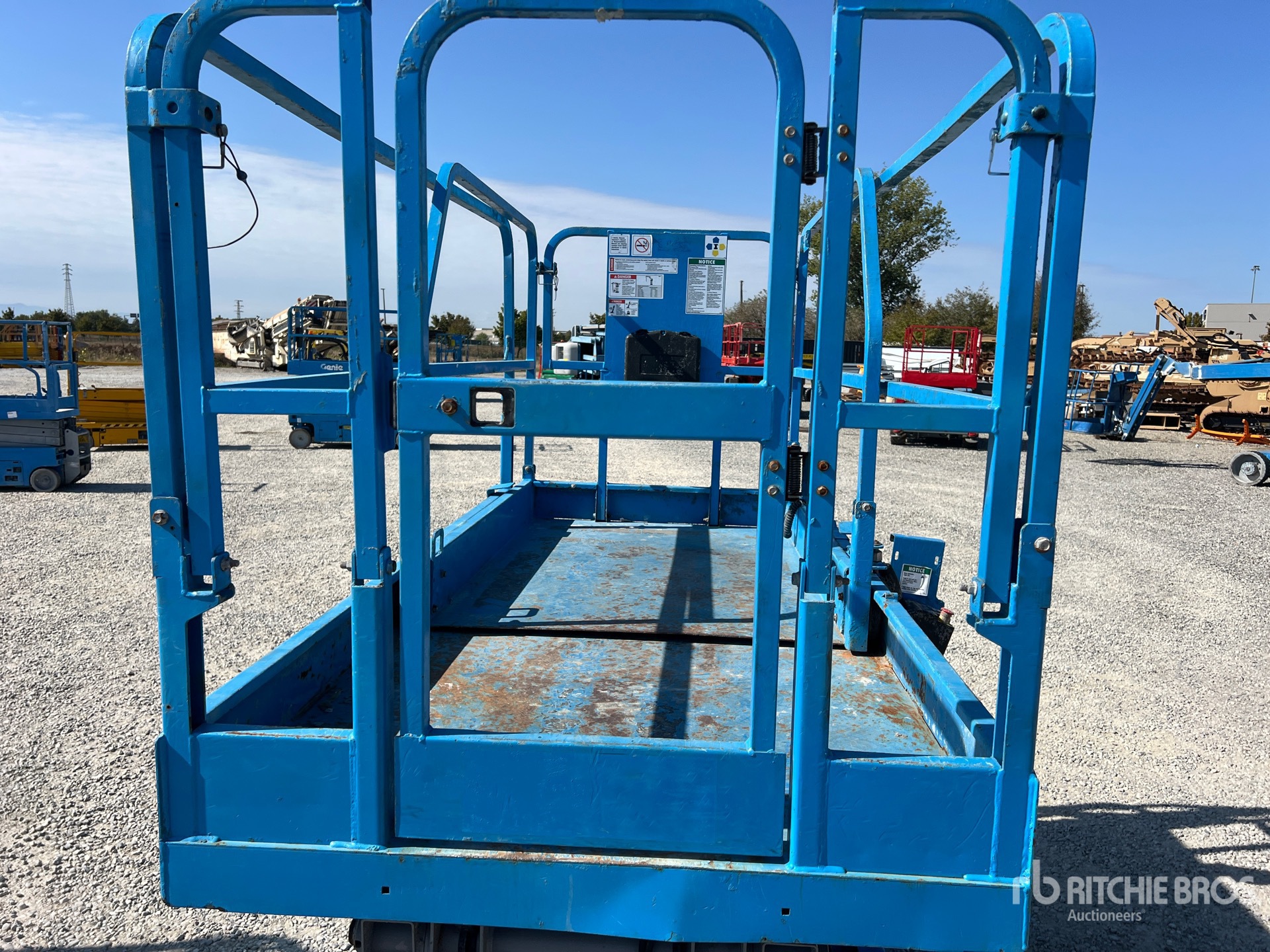 2019 Genie GS-3246