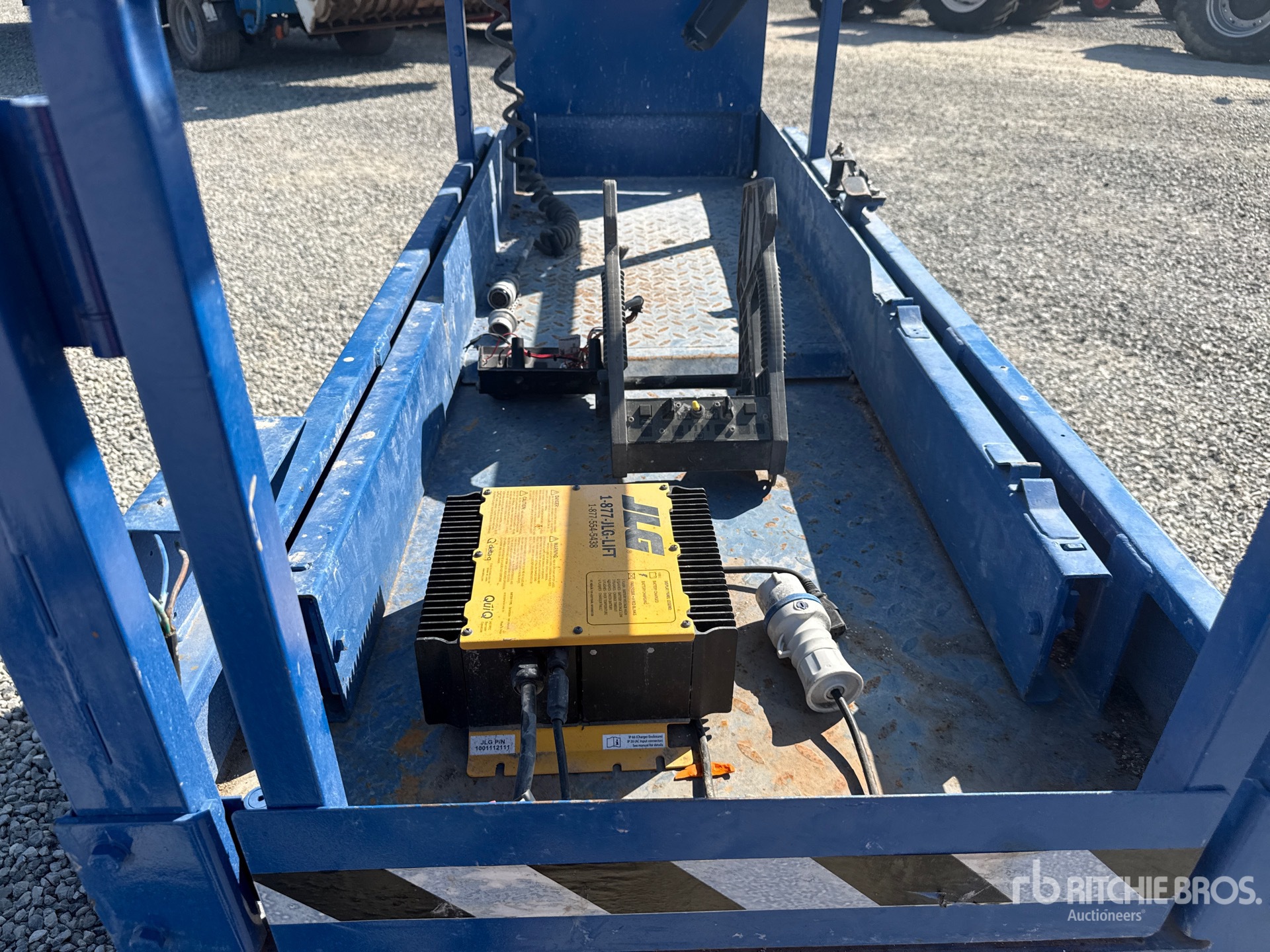 2016 JLG 1930 ES