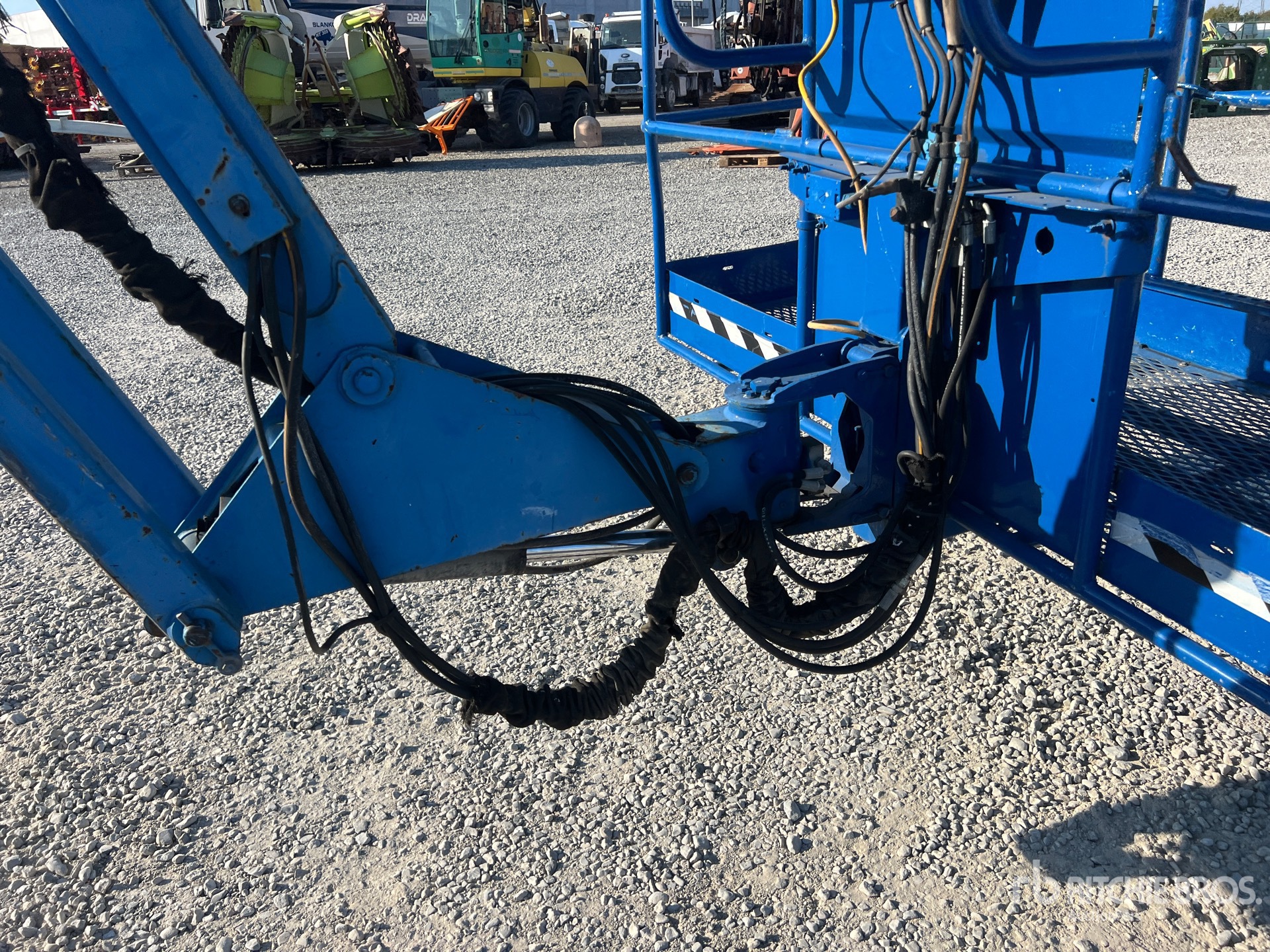2007 Genie Z-60/34