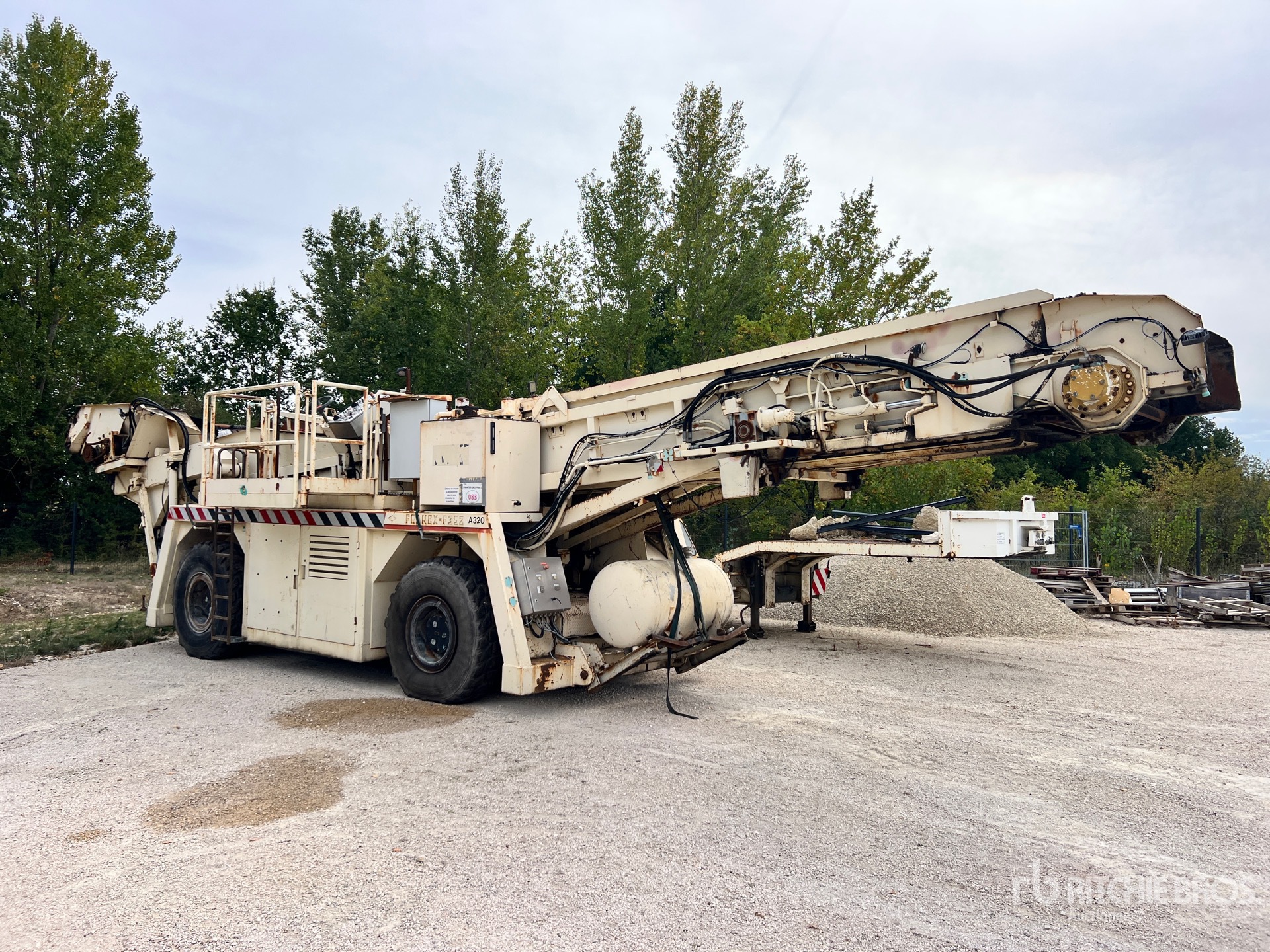 Franex F392