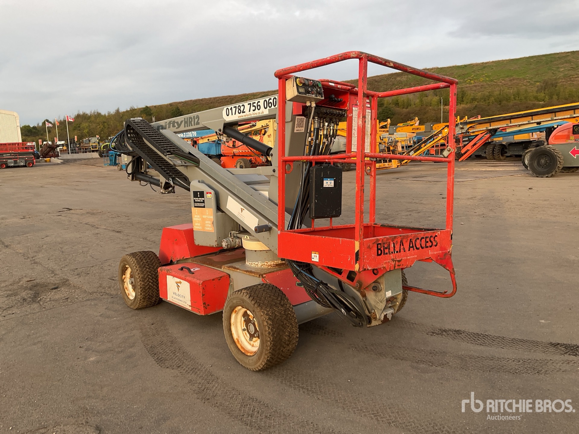 2014 Niftylift HR12NDE