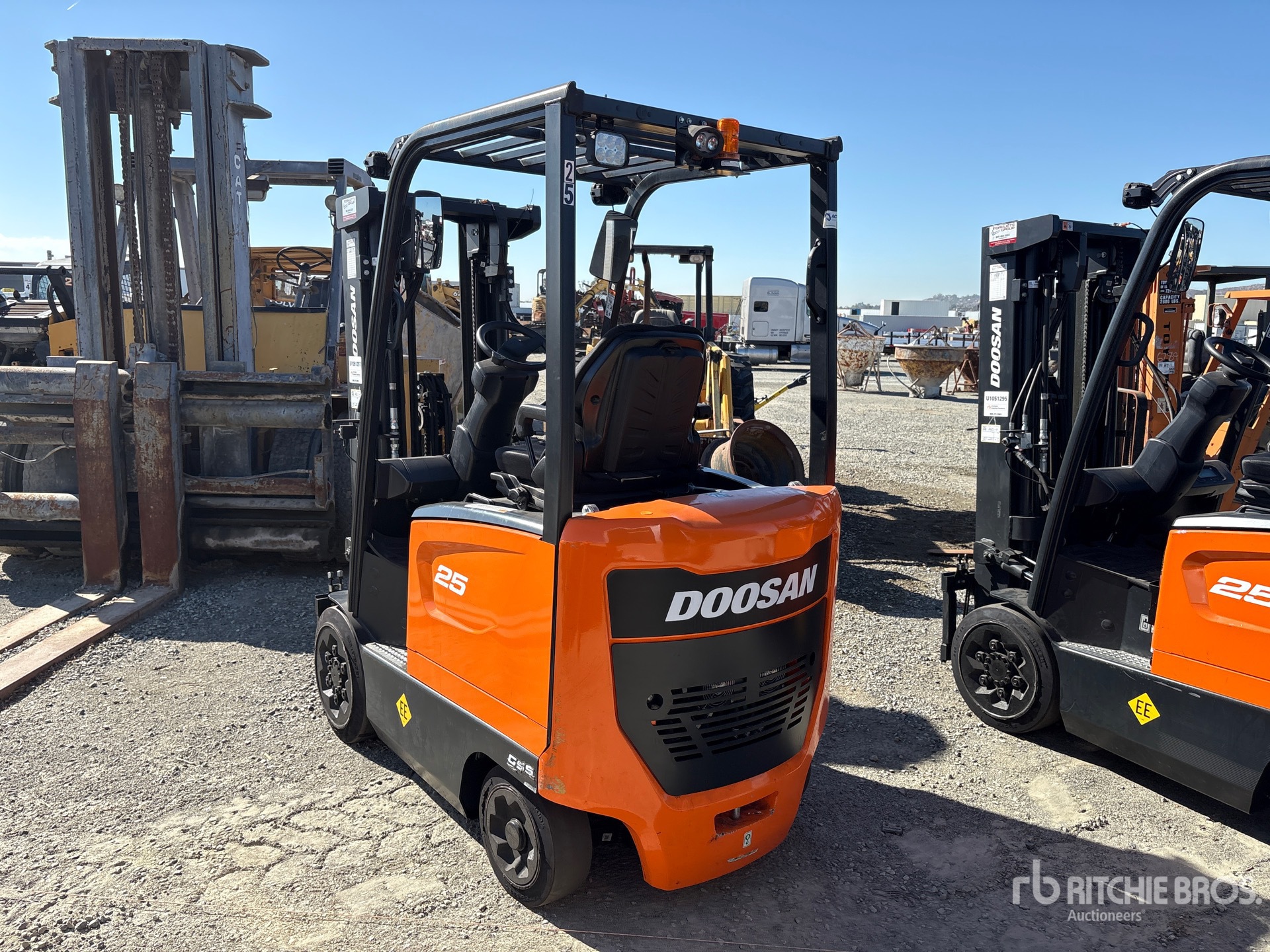 2022 Doosan BC25S-7