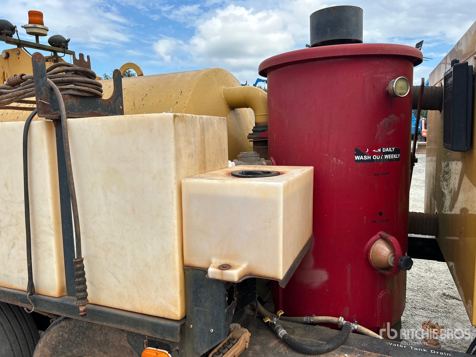 2014 Vermeer LP533DT