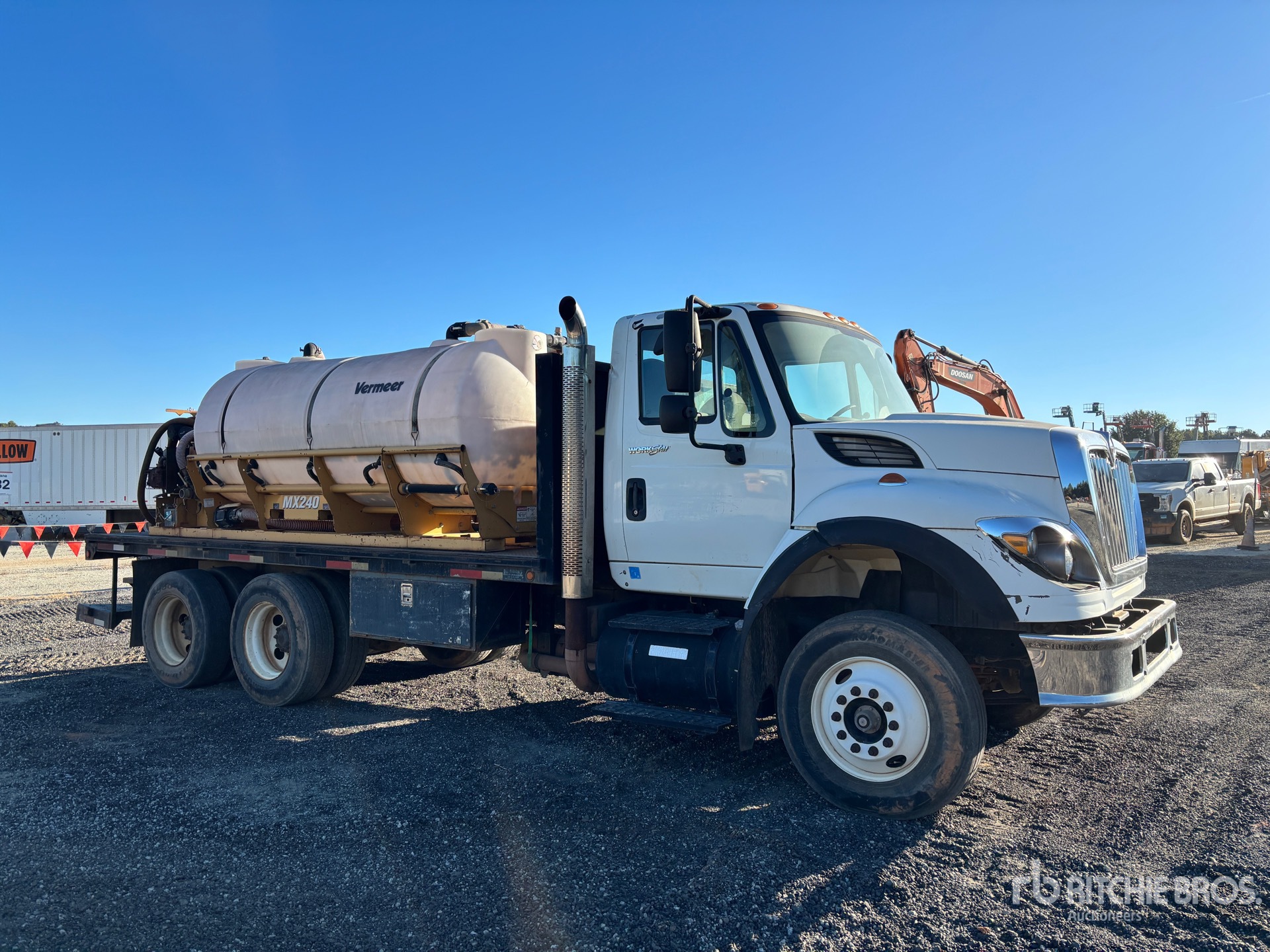 International WORKSTAR 7400