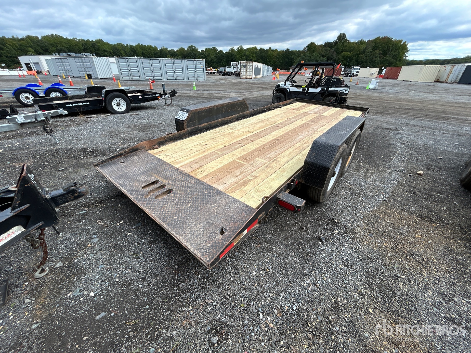 2011 Cam Superline 18 ft T/A