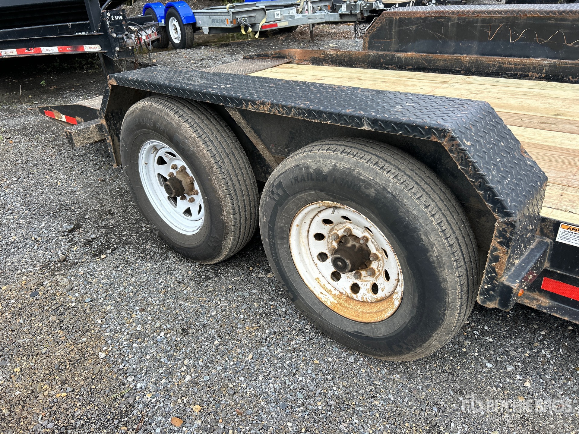 2011 Cam Superline 18 ft T/A
