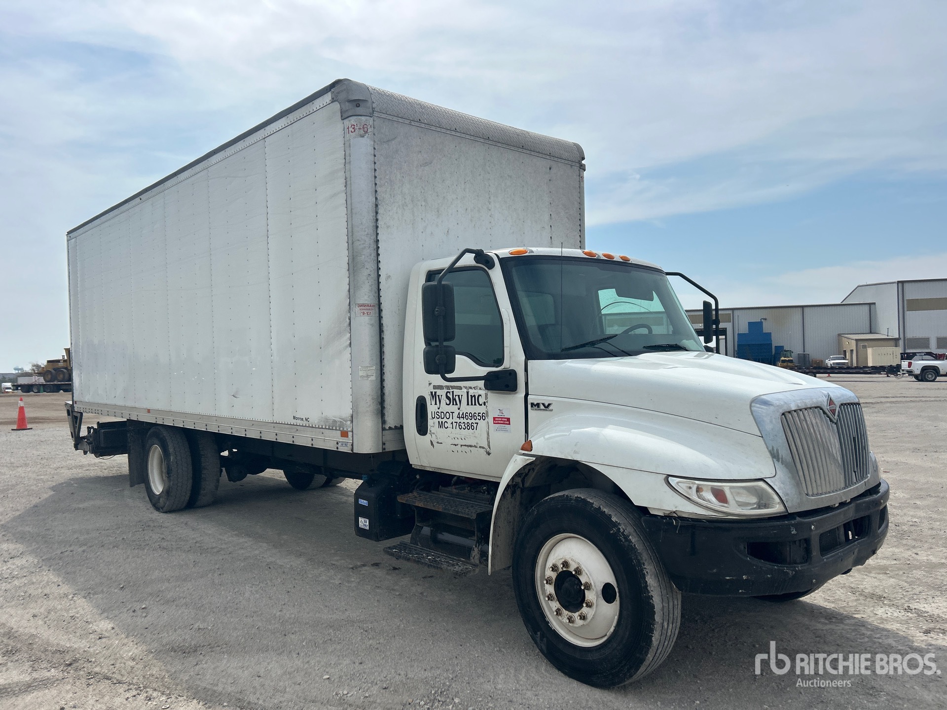 2020 International MV607