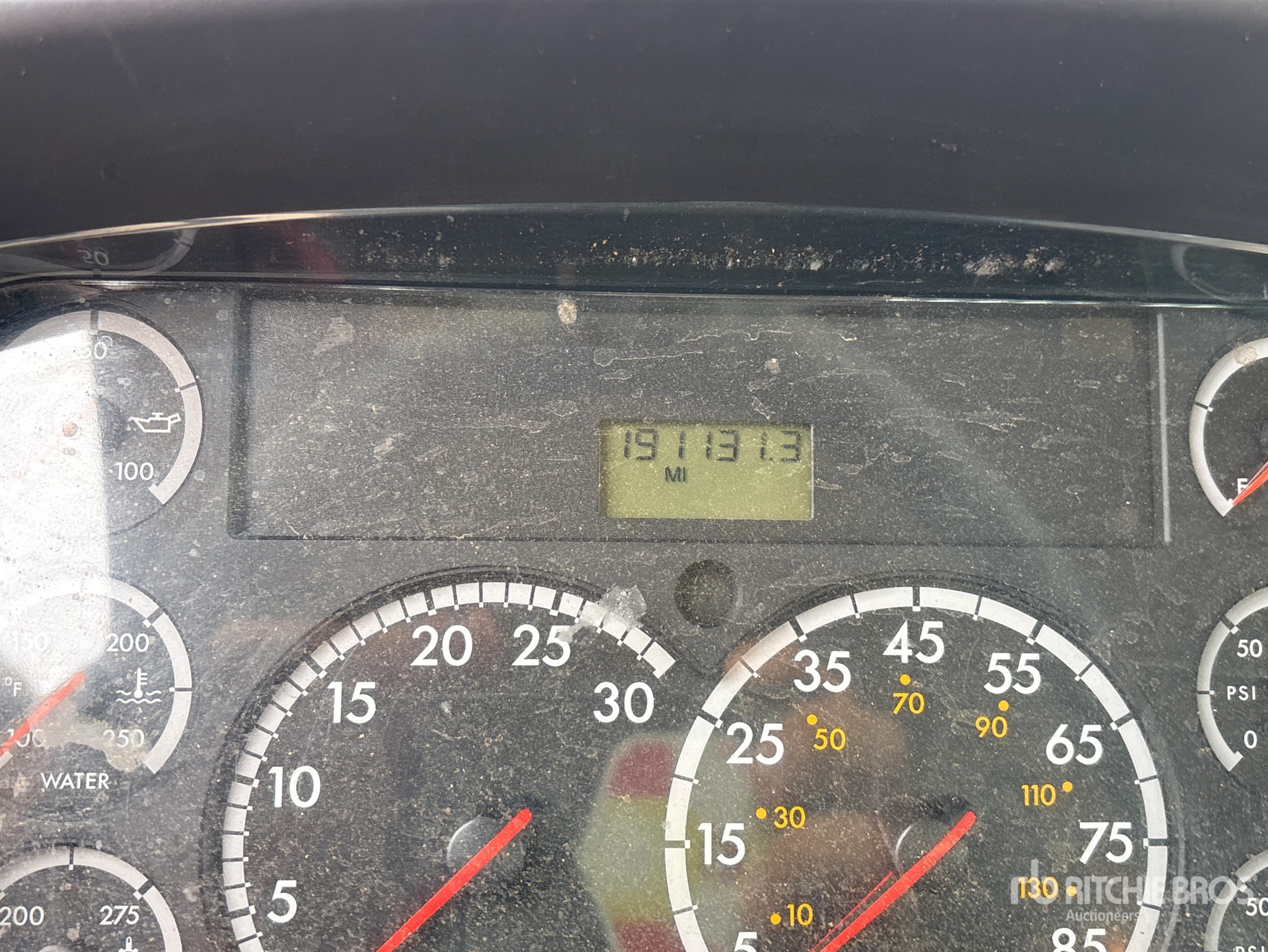 2008 Freightliner M2 106