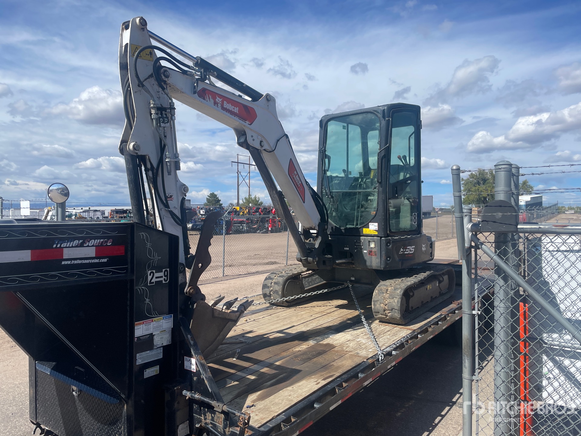 2023 Bobcat E35