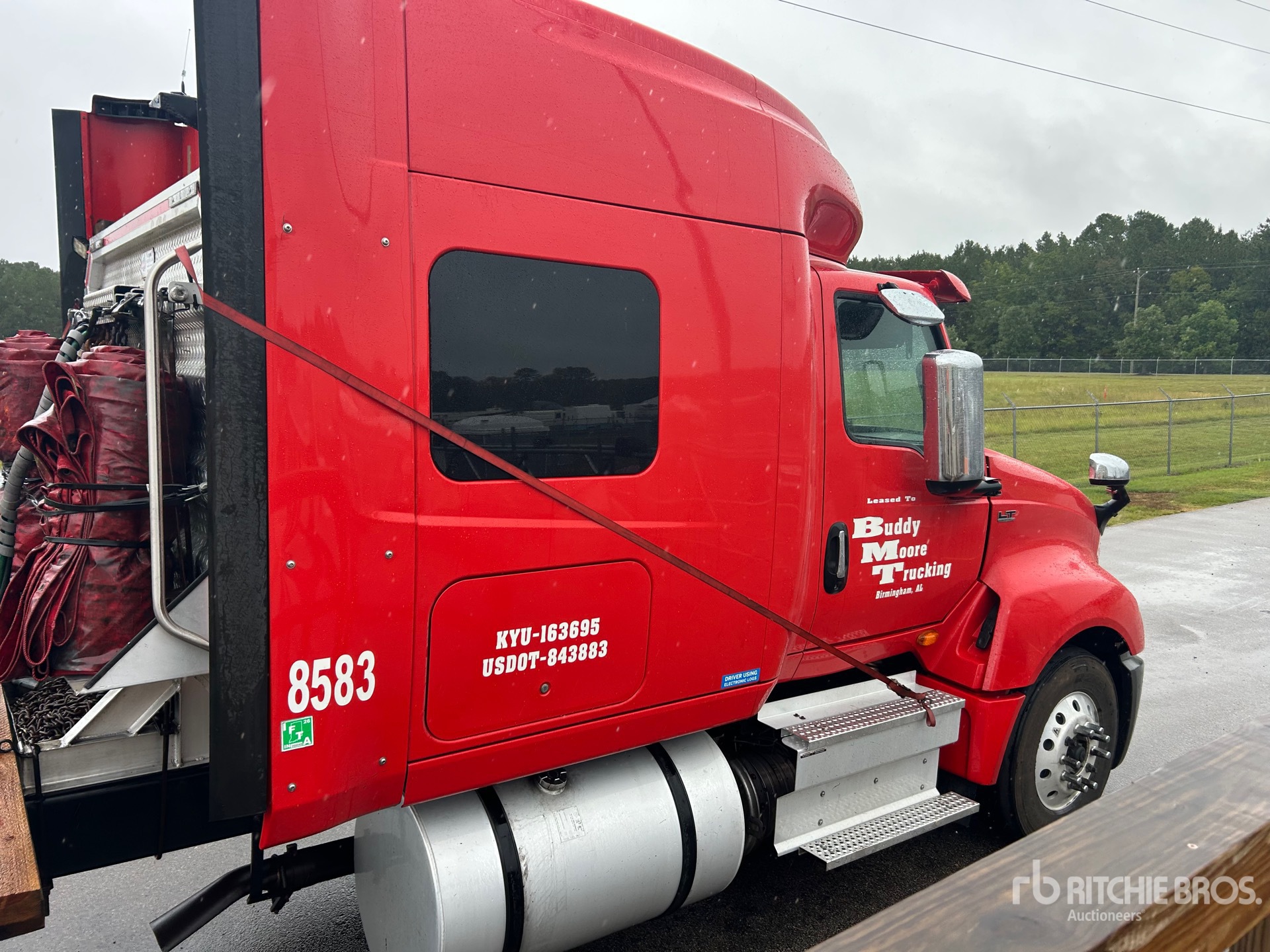 2018 International LT625